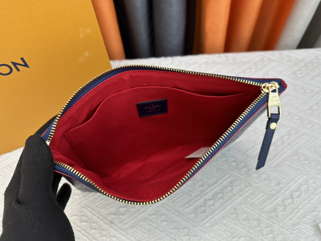 Fashionable 6471 Louis Vuitton LV Wallets For Unisex