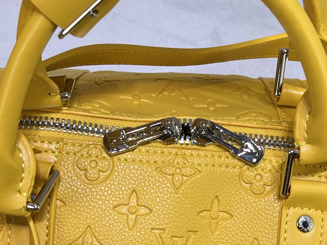 Fashionable 6561 Louis Vuitton Travel Bags