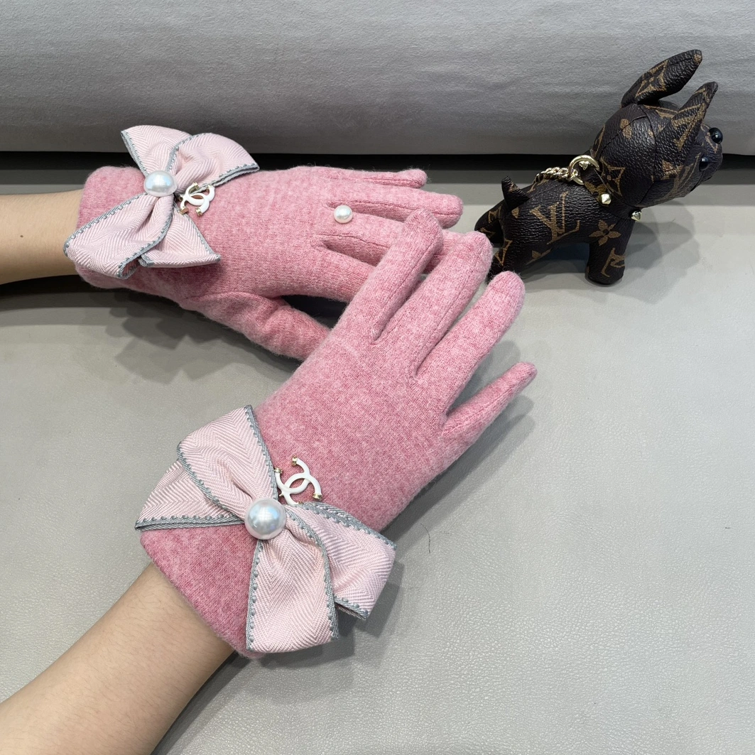 Fashionable 6571 Chanel Gloves For Women