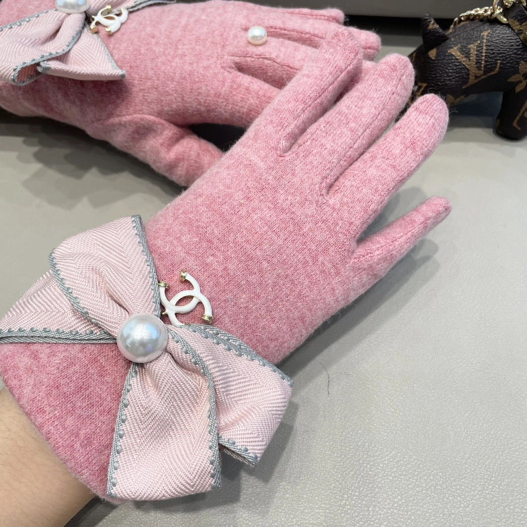 Fashionable 6571 Chanel Gloves For Women