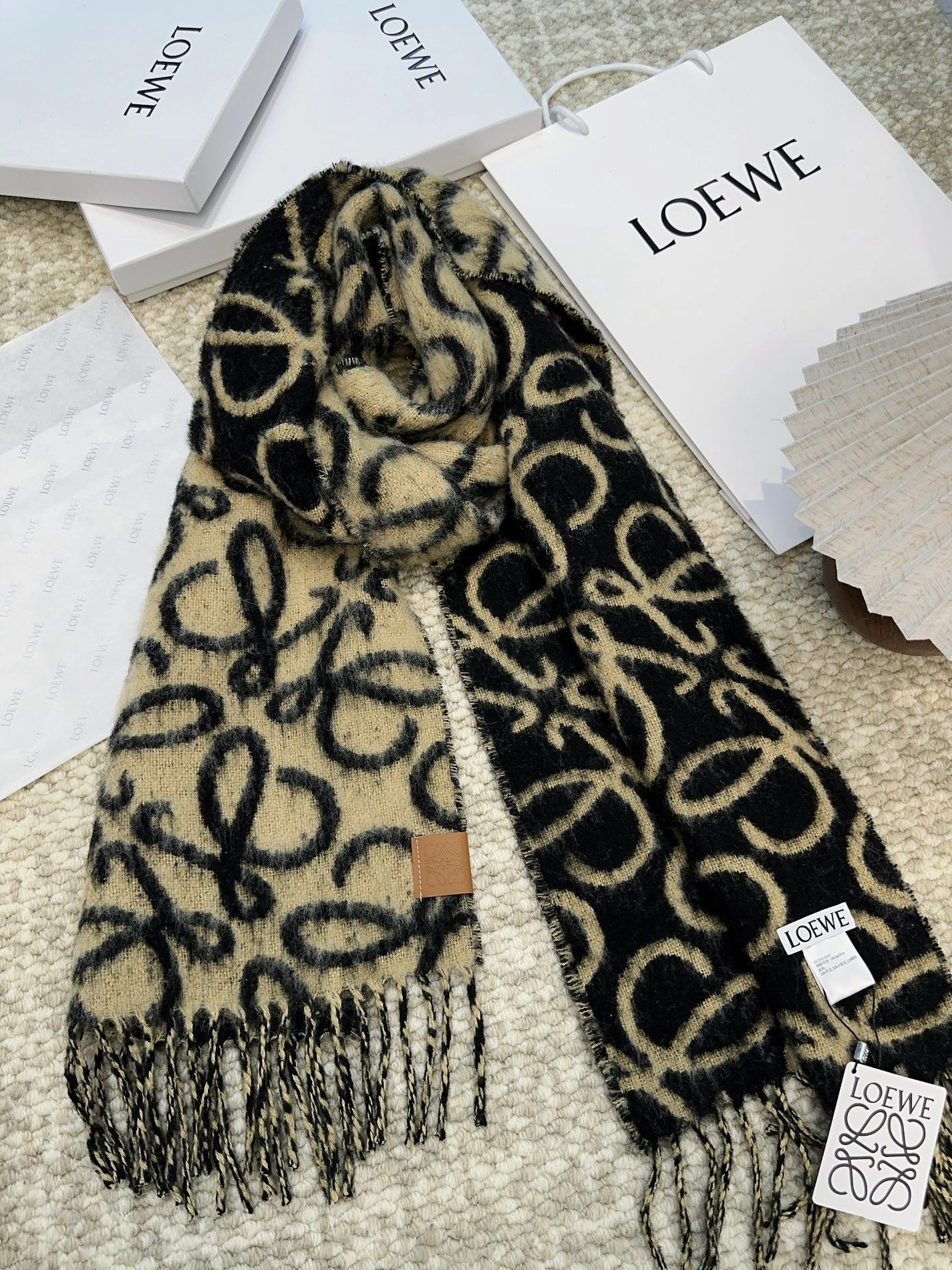Fashionable 6589 LOEWE Scarf