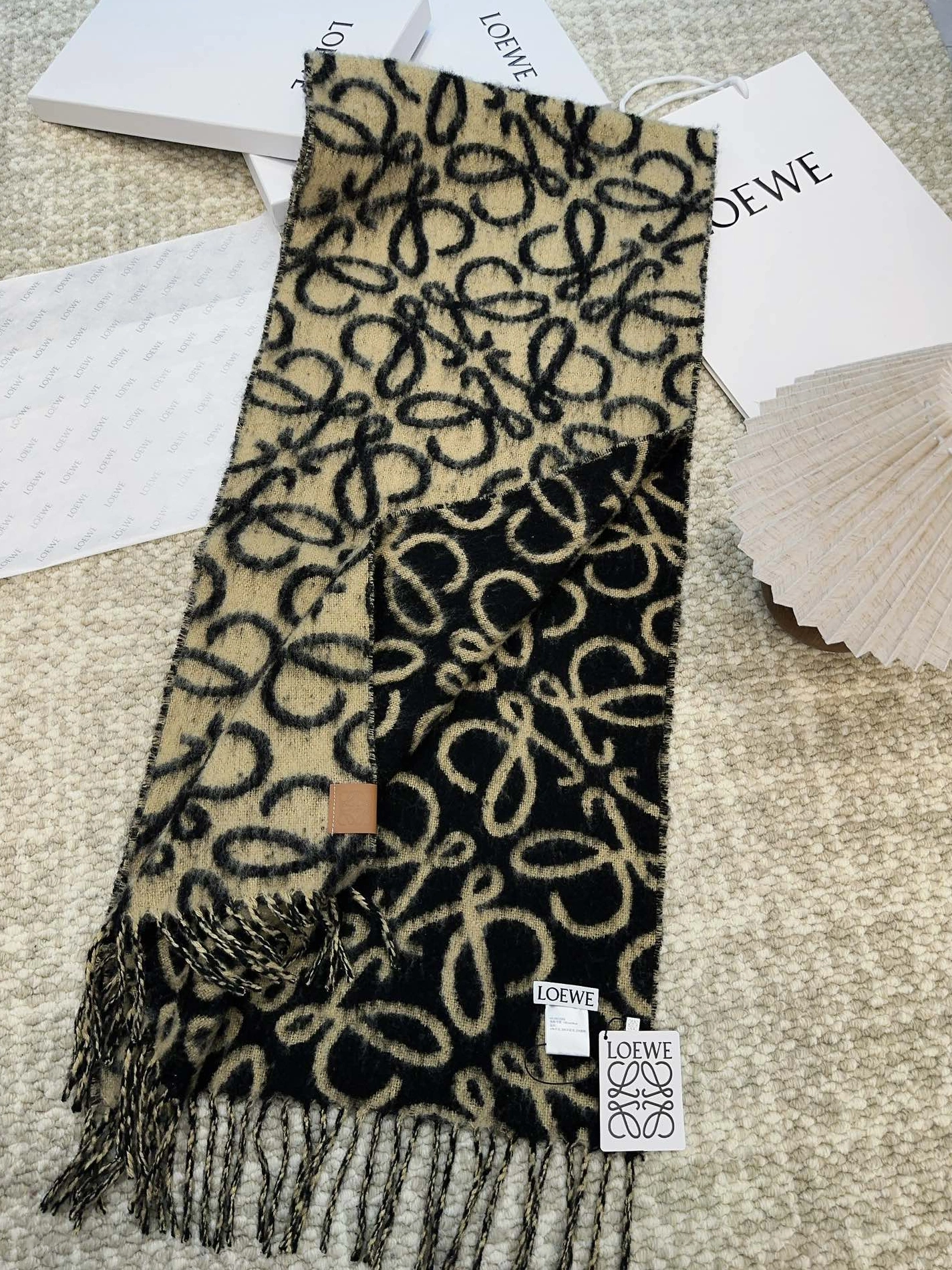 Fashionable 6589 LOEWE Scarf