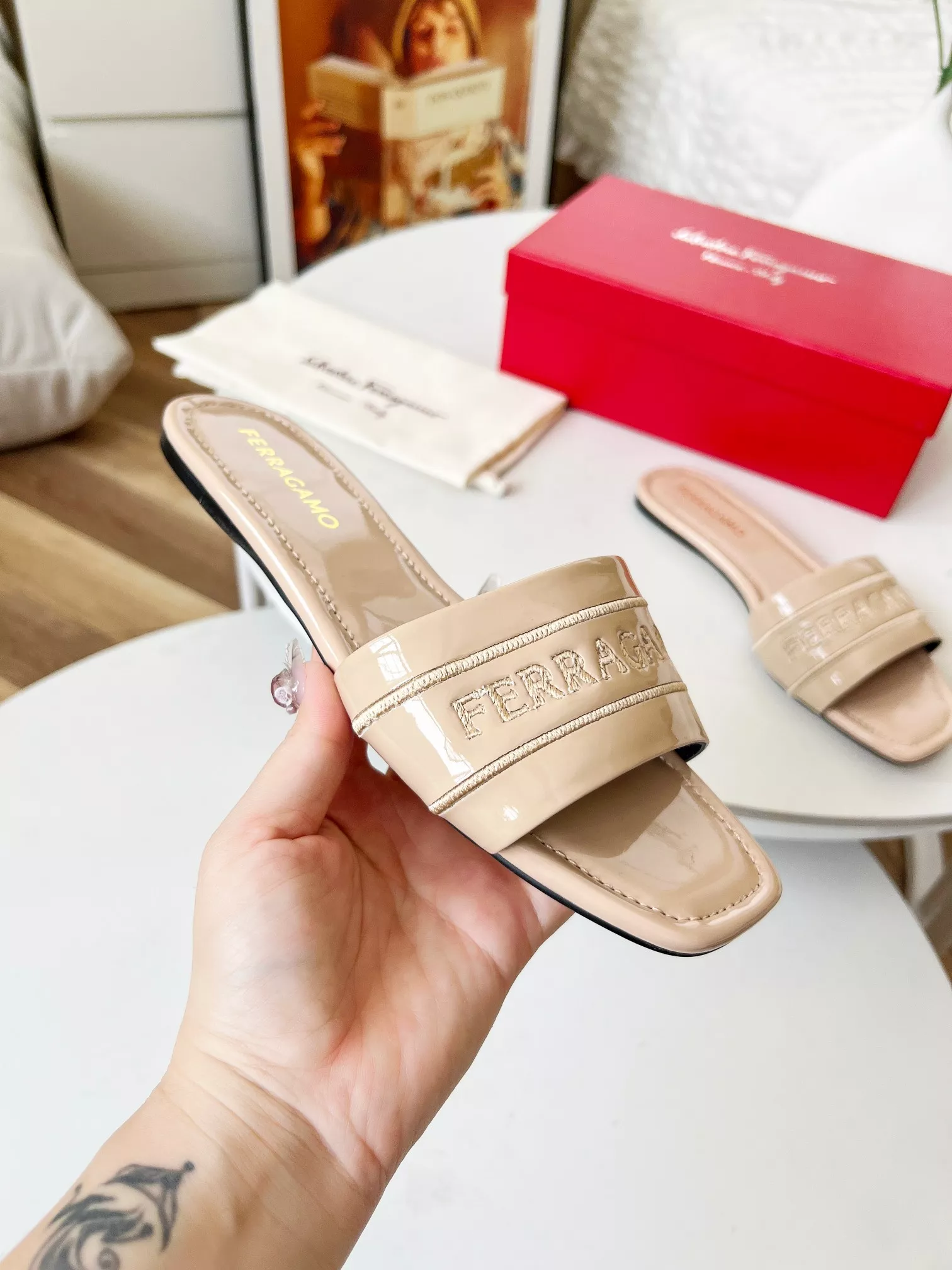 Fashionable 6729 Salvatore Ferragamo Slippers For Women