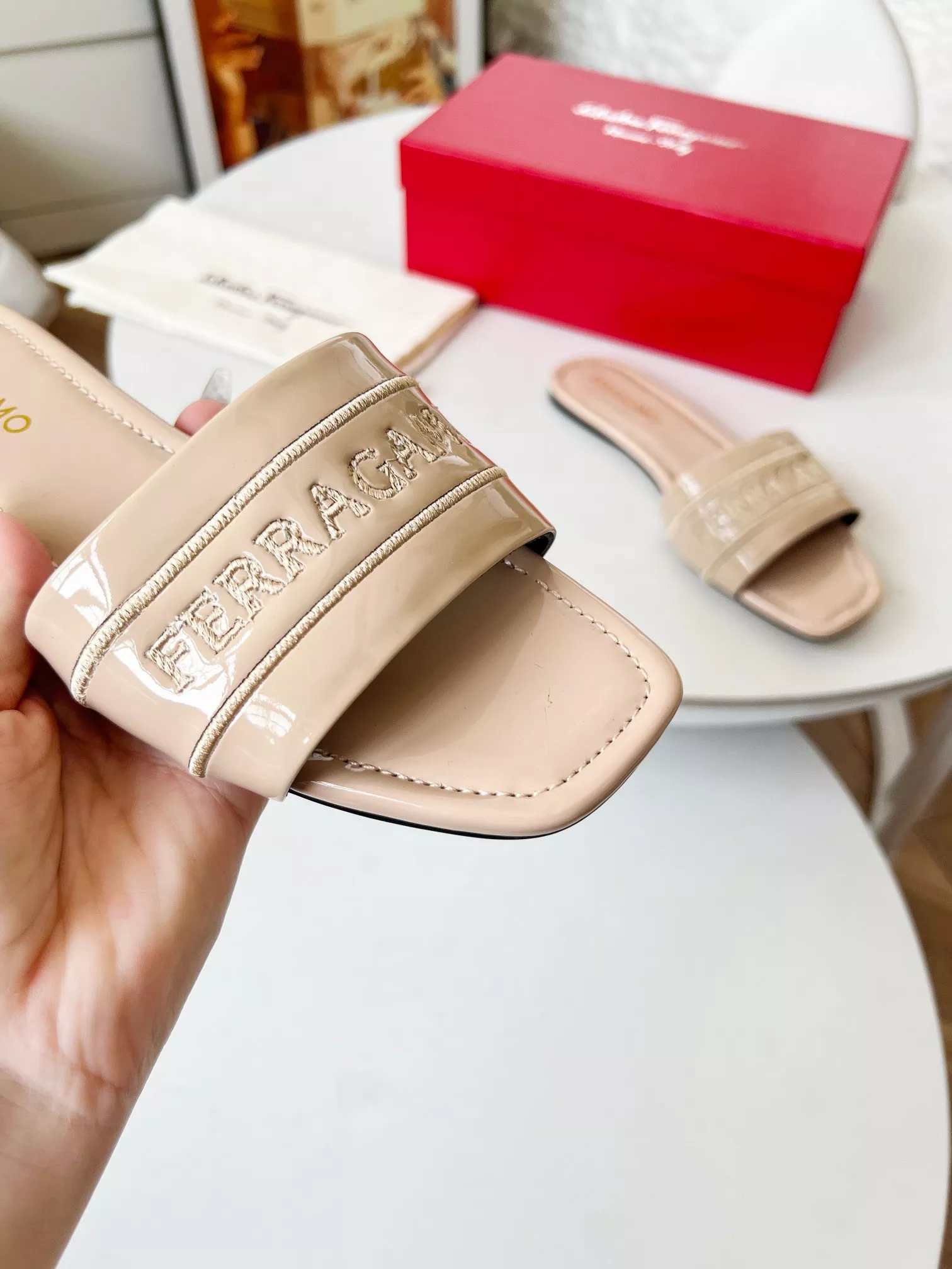 Fashionable 6729 Salvatore Ferragamo Slippers For Women