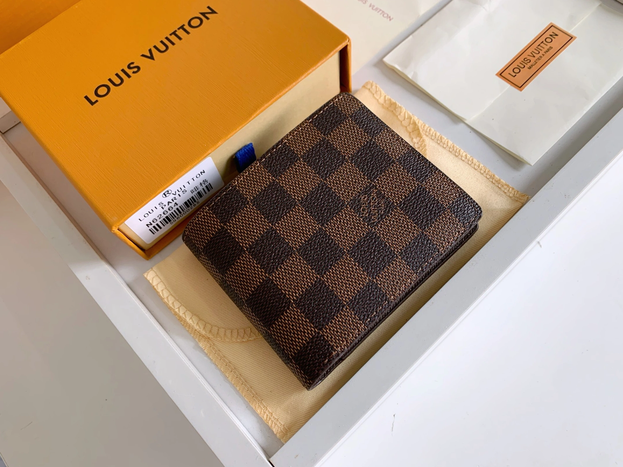 Fashionable 6829 Louis Vuitton LV Wallets For Unisex