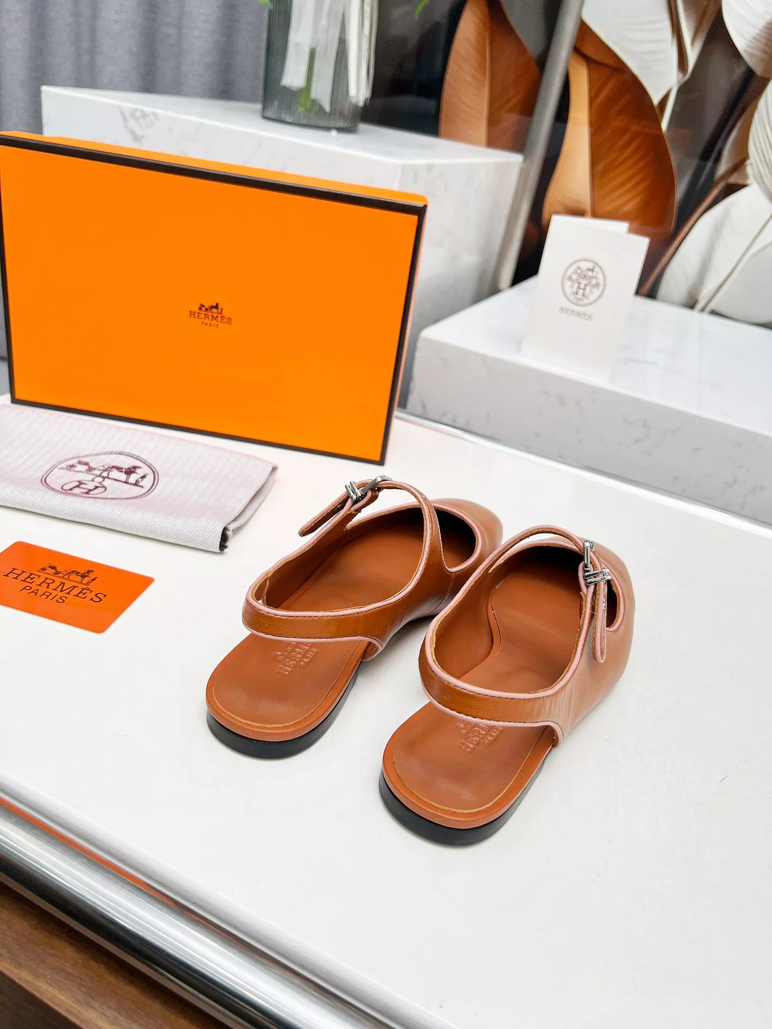 Fashionable 7152 Hermes Sandal For Women