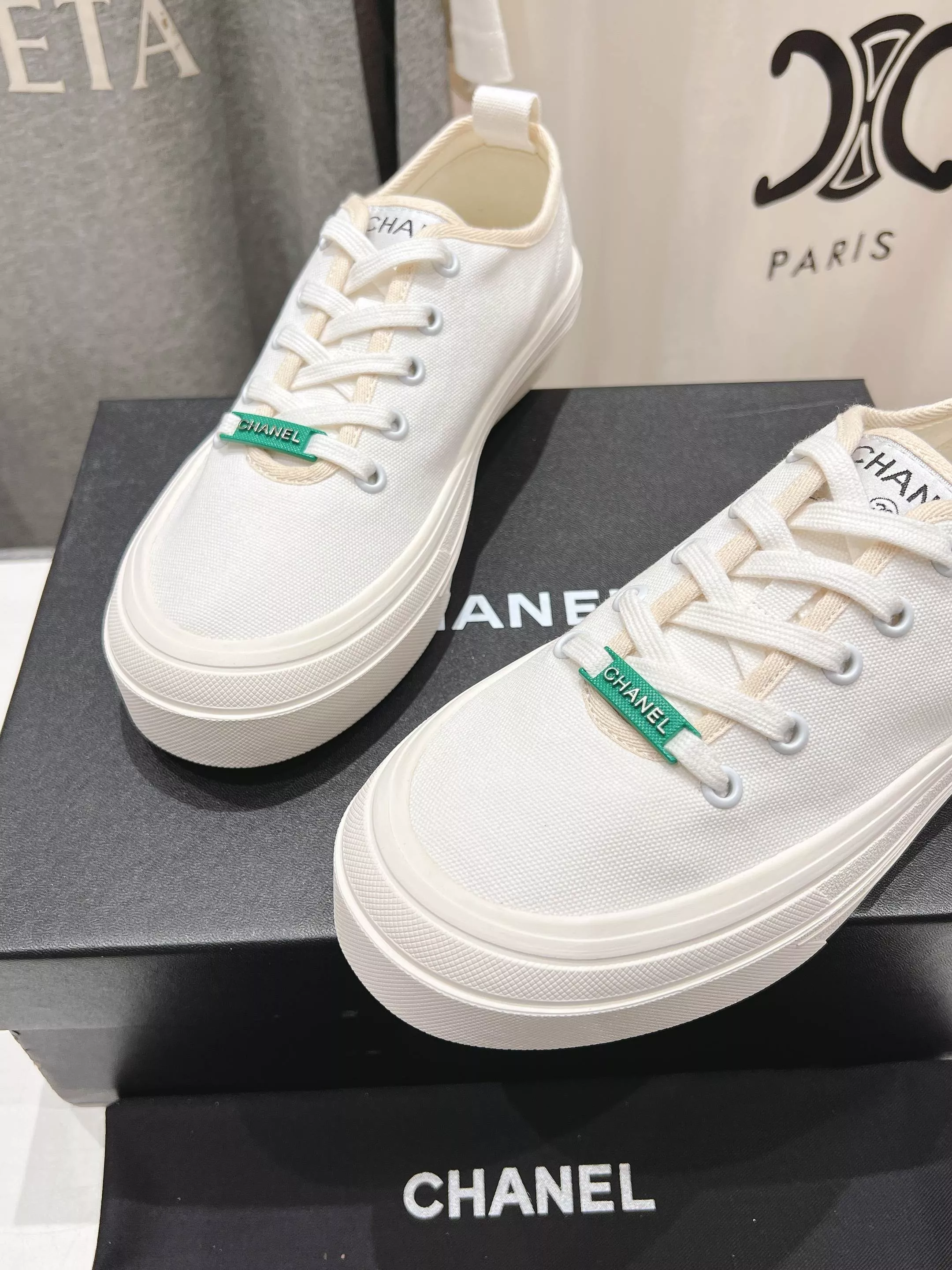 Fashionable 7160 Chanel Casual Shoes For Women