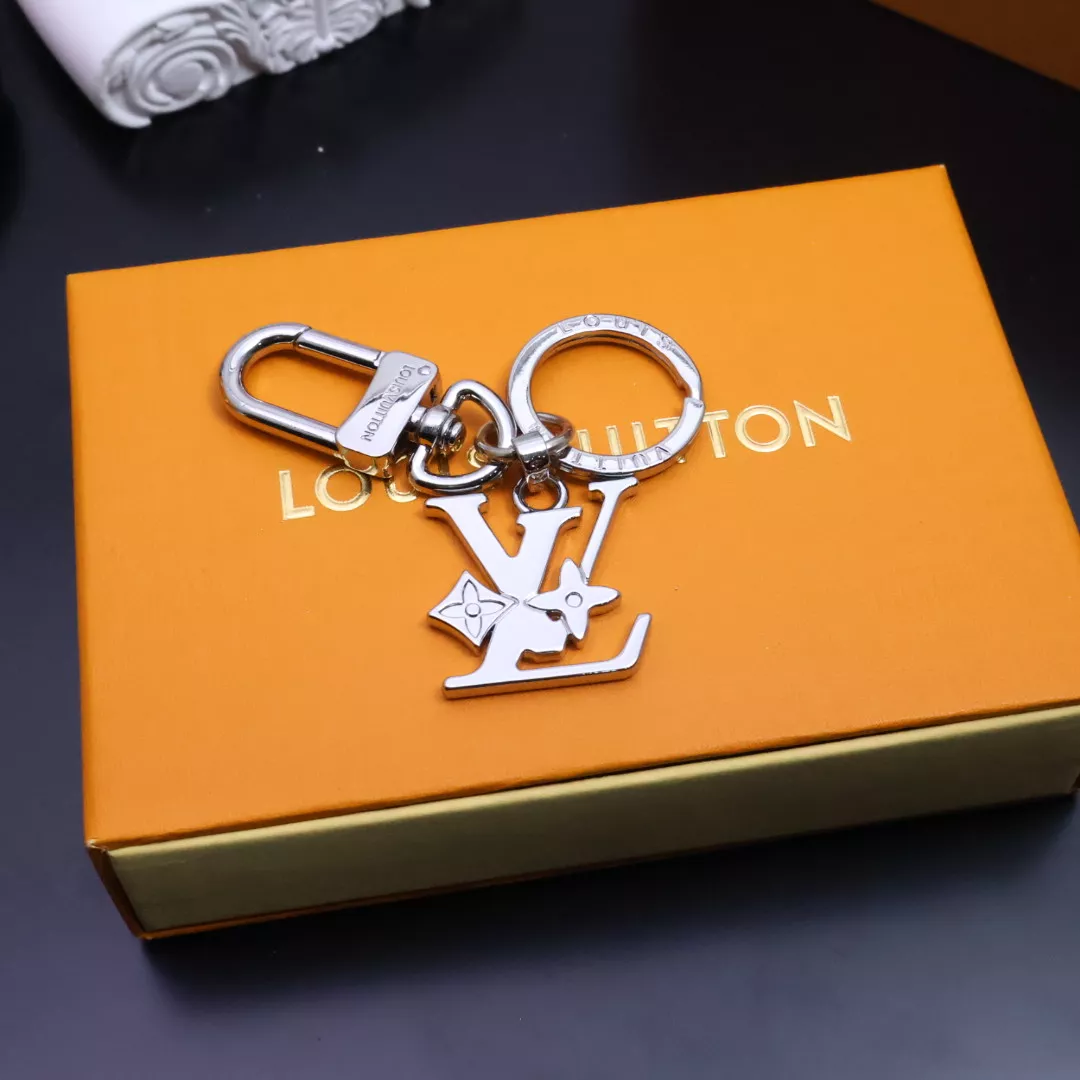 Fashionable 7288 Louis Vuitton LV Key Holder And Bag Buckle