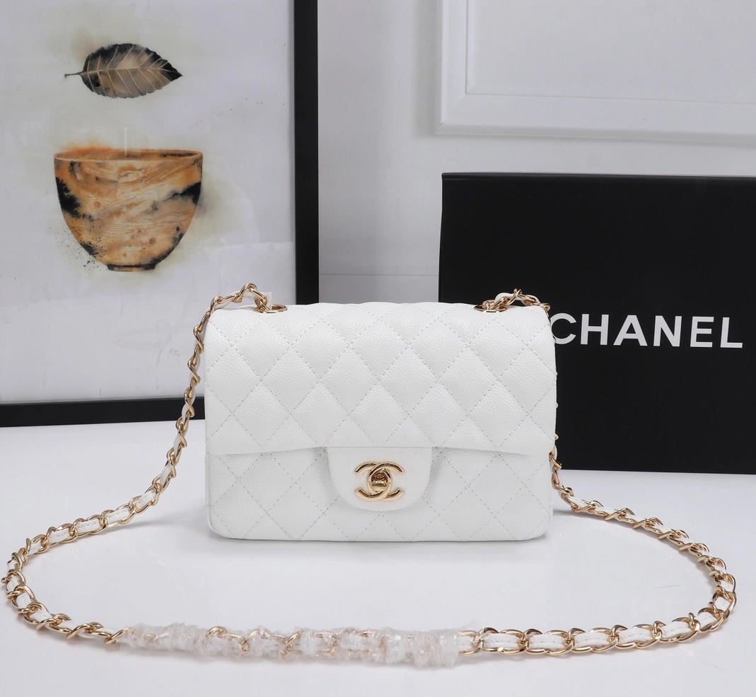 Fashionable 7364 Chanel AAA Quality Messenger Bags For Women