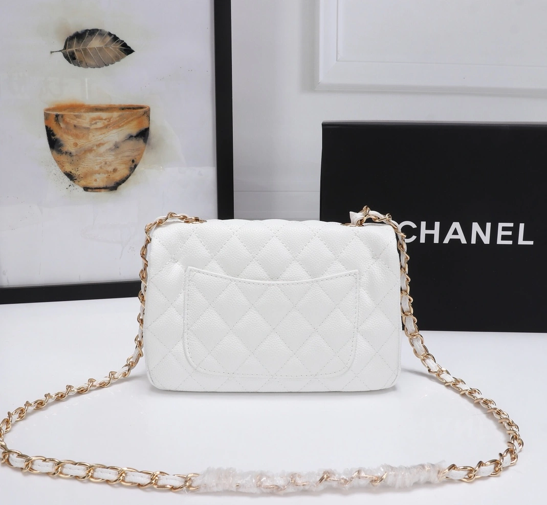 Fashionable 7364 Chanel AAA Quality Messenger Bags For Women
