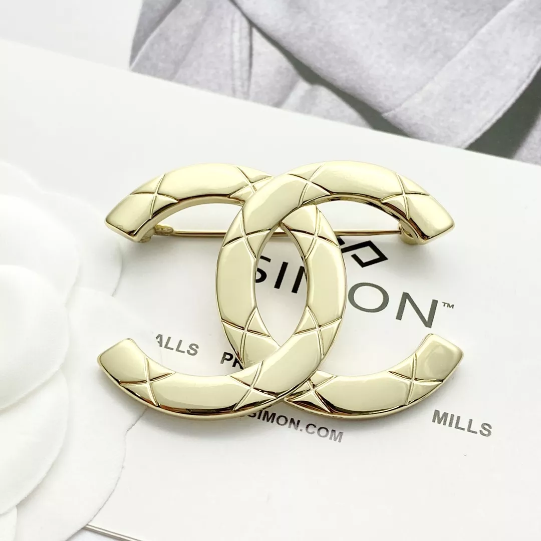 Fashionable 7754 Chanel Brooches For Women