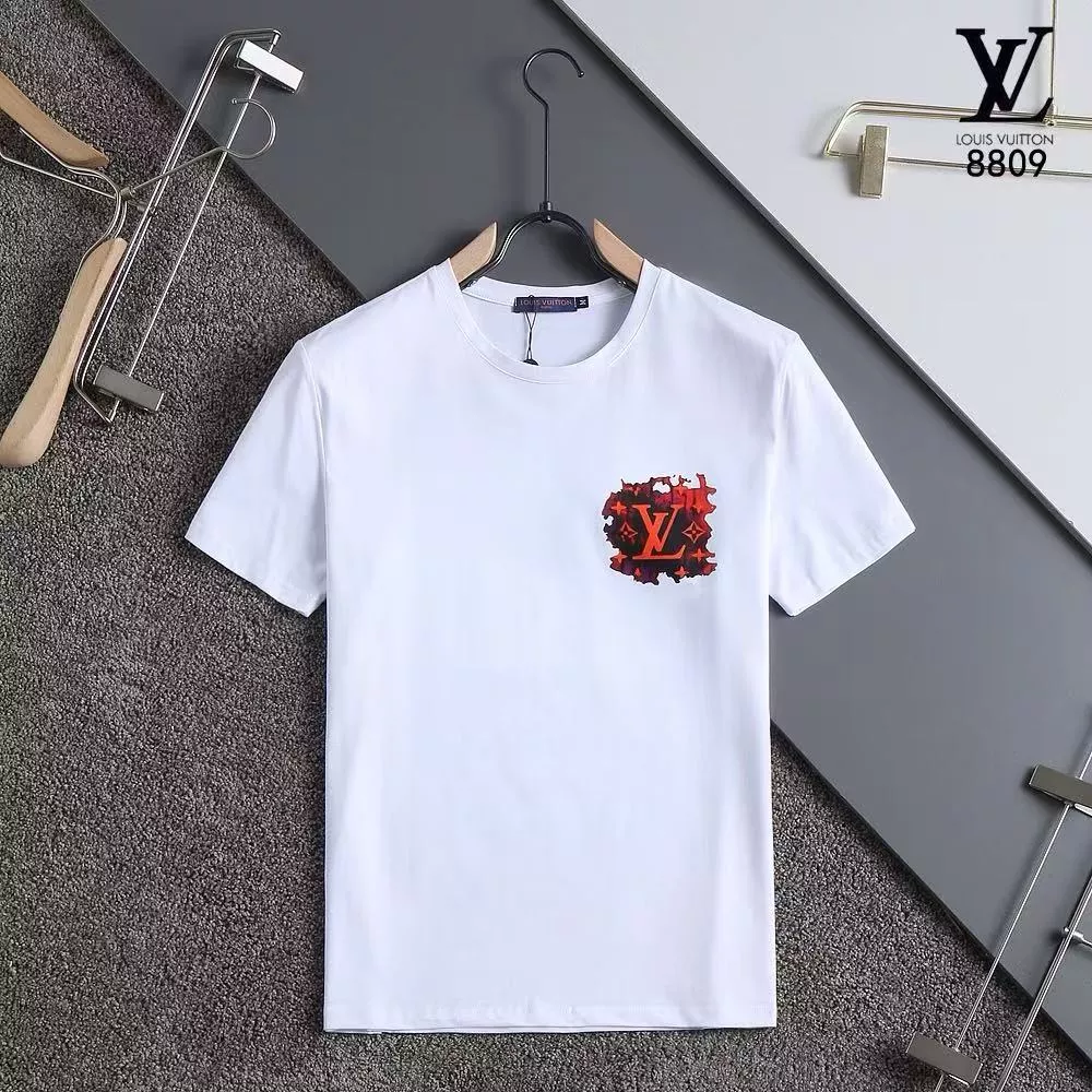 Fashionable 7844 Louis Vuitton LV T-Shirts Short Sleeved For Men