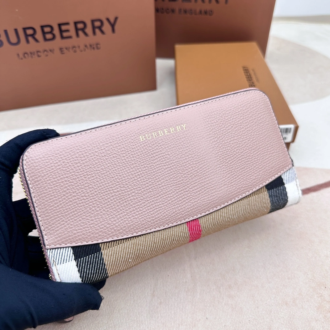 Fashionable 7867 Burberry AAA Quality Wallets For Women