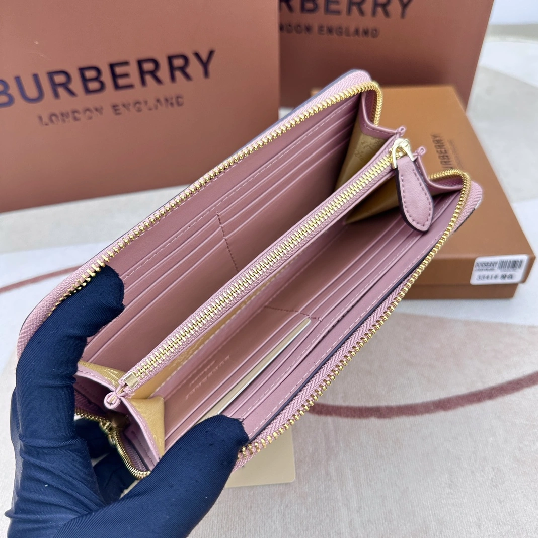 Fashionable 7867 Burberry AAA Quality Wallets For Women
