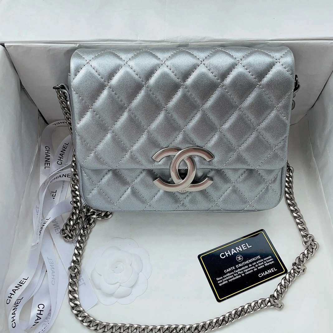 Fashionable 7961 Chanel AAA Quality Messenger Bags For Women