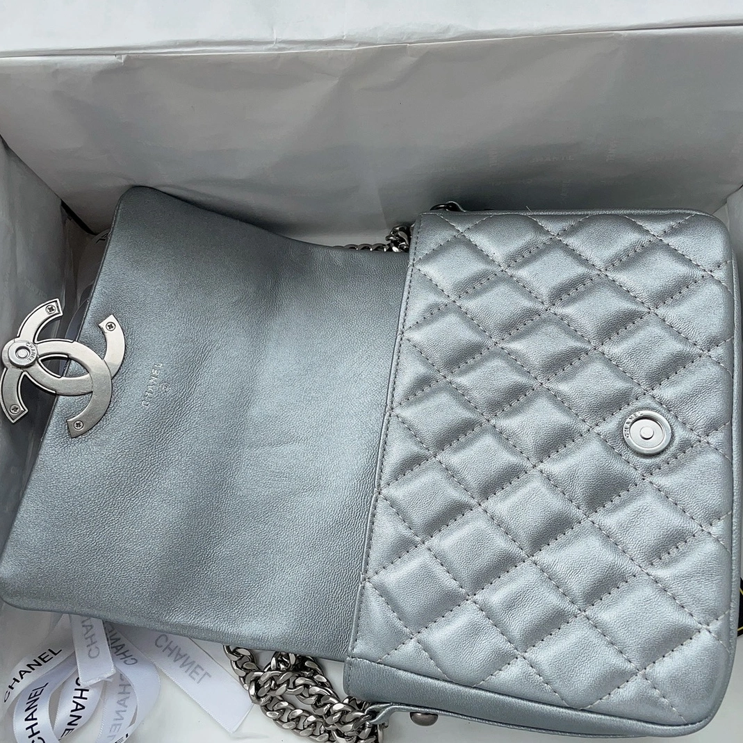 Fashionable 7961 Chanel AAA Quality Messenger Bags For Women