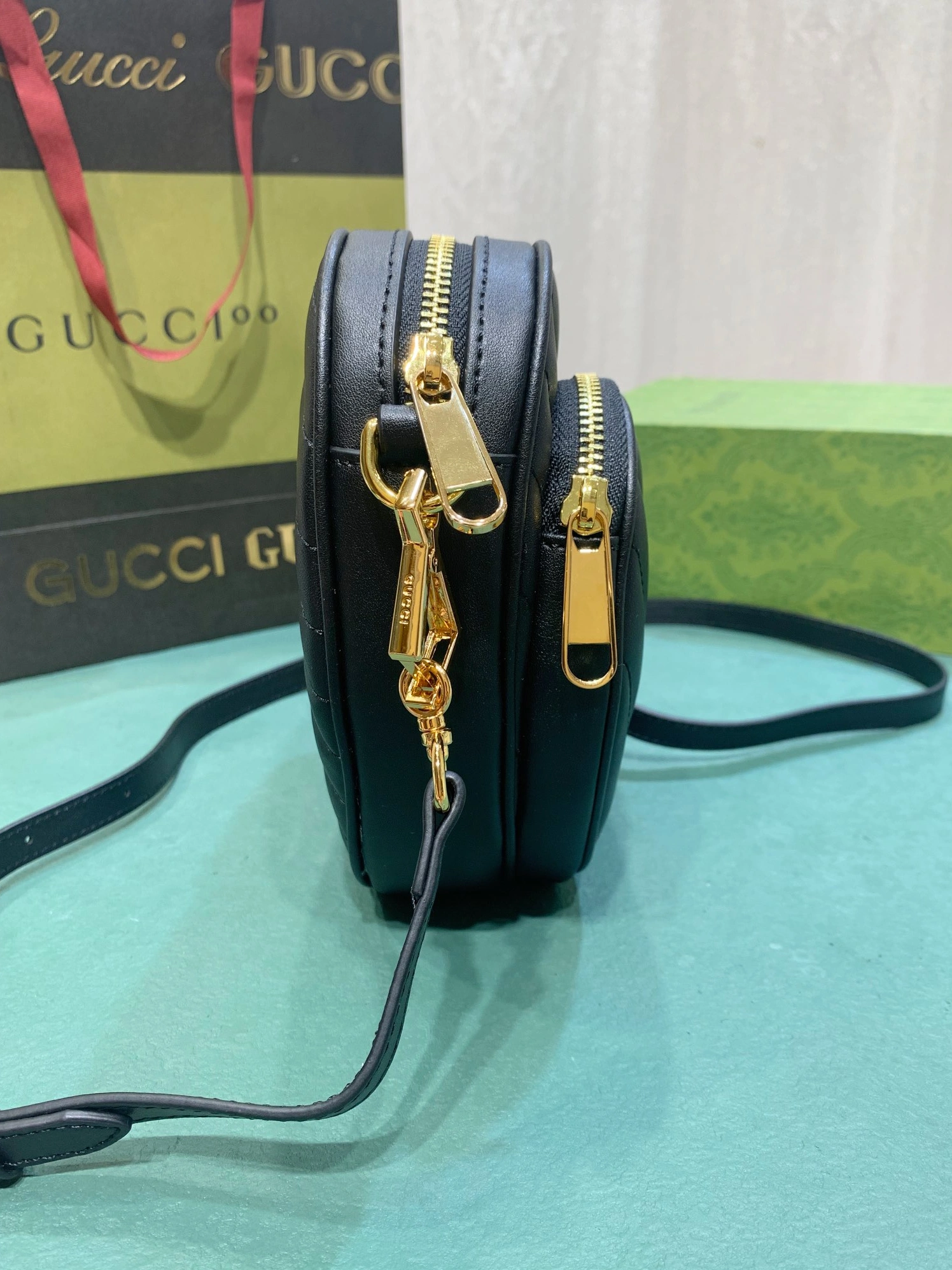Fashionable 8114 Gucci AAA Quality Messenger Bags For Women