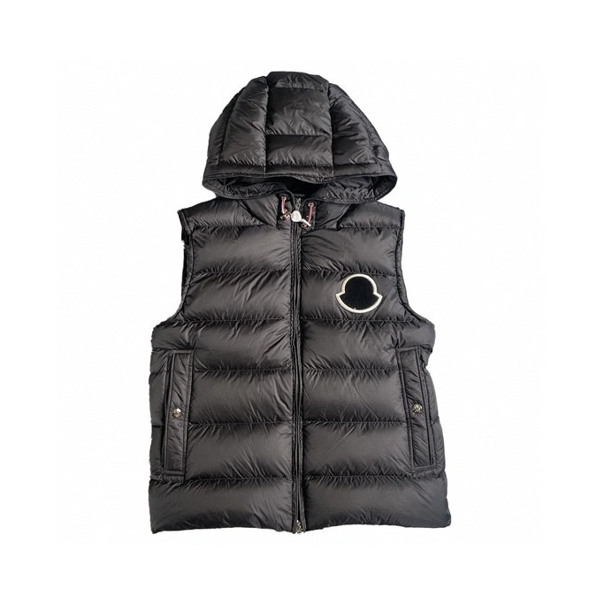 Fashionable 8217 Moncler Down Feather Coat Sleeveless For Unisex