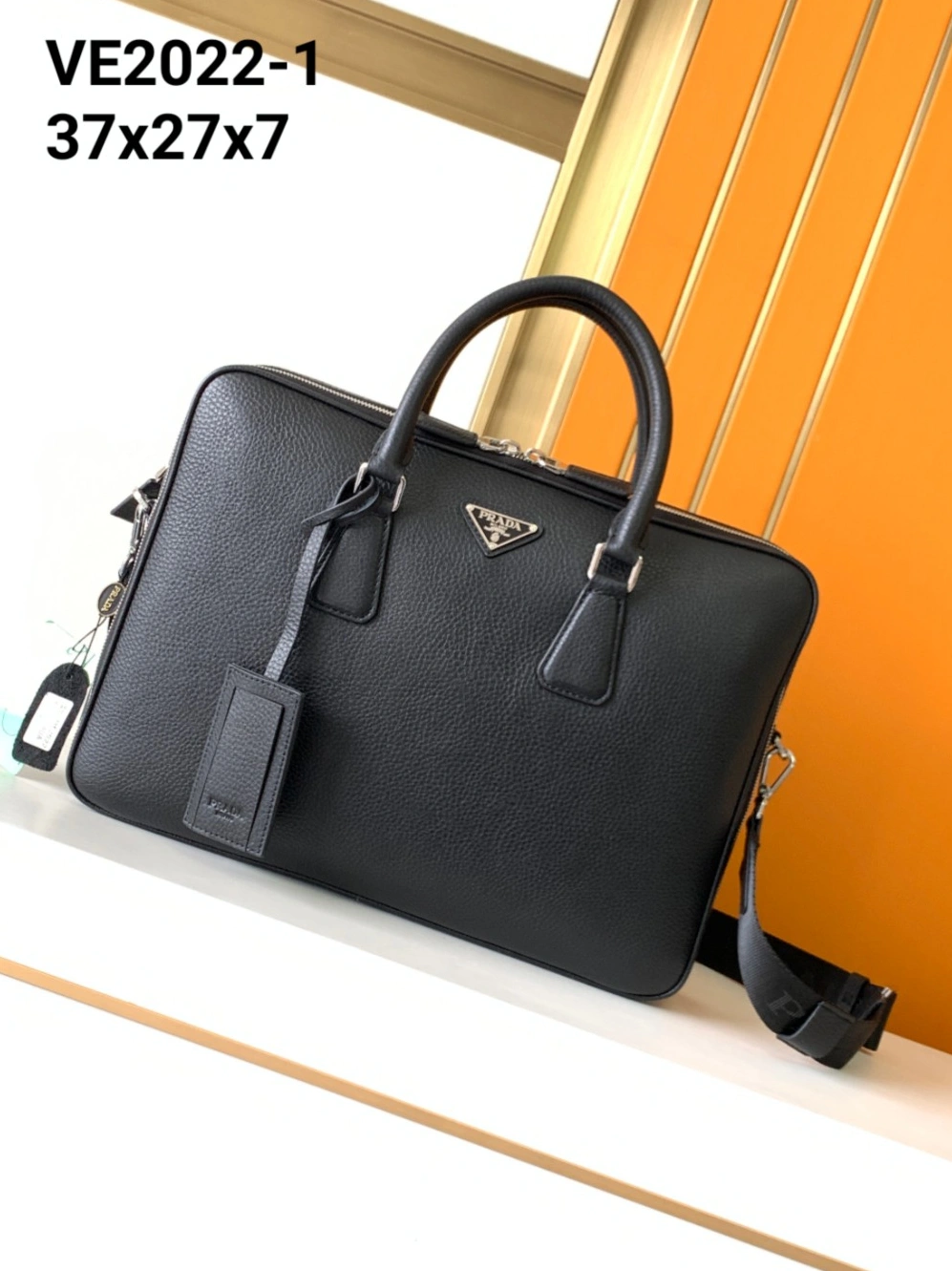 Fashionable 825 Prada AAA Man Handbags