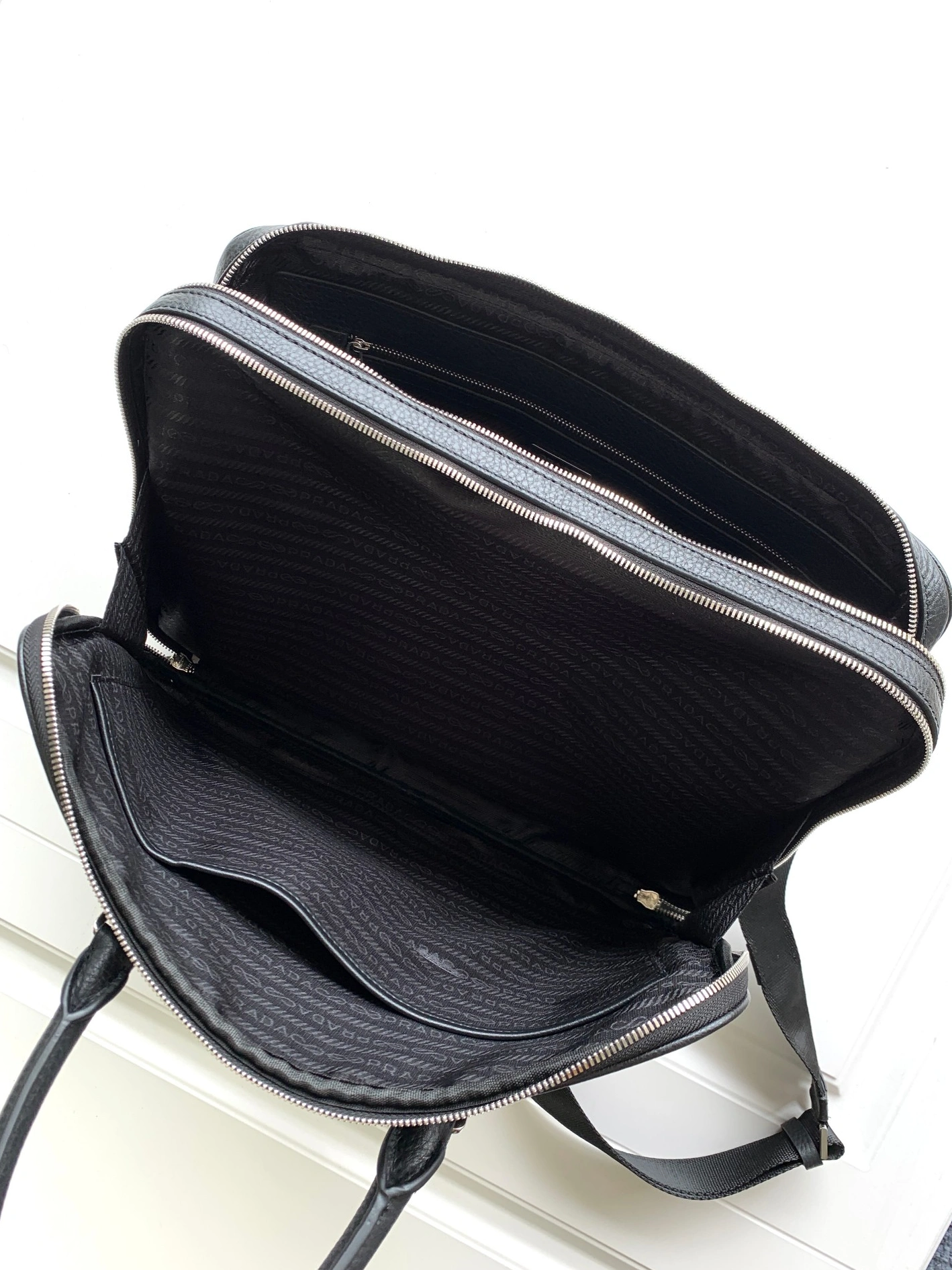 Fashionable 825 Prada AAA Man Handbags
