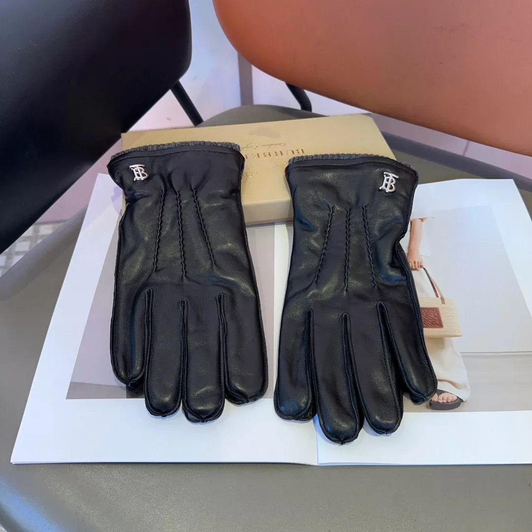 Fashionable 8393 Burberry Gloves For Men