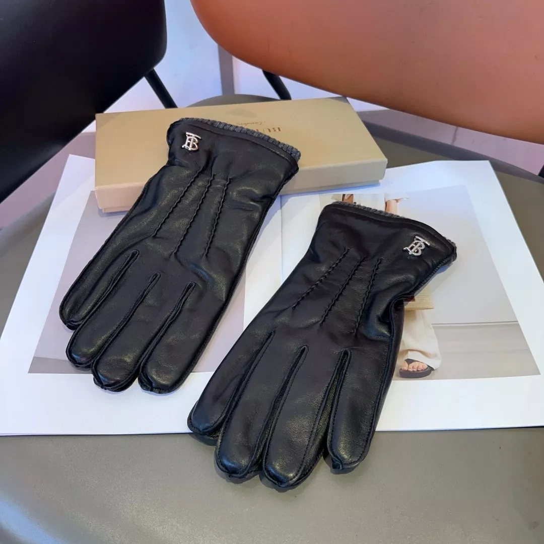 Fashionable 8393 Burberry Gloves For Men