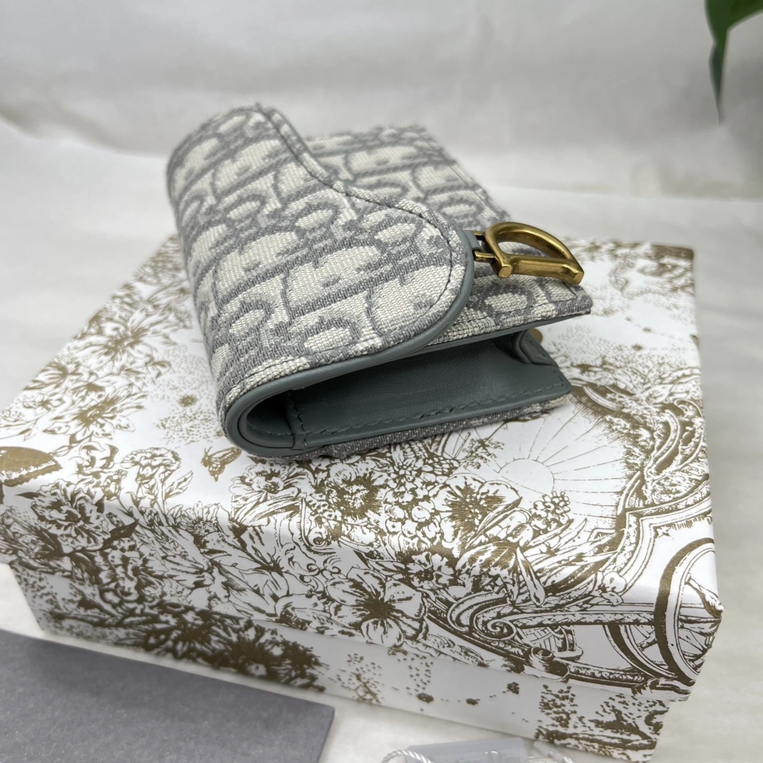 Fashionable 8468 Christian Dior AAA Quality Wallets For Unisex