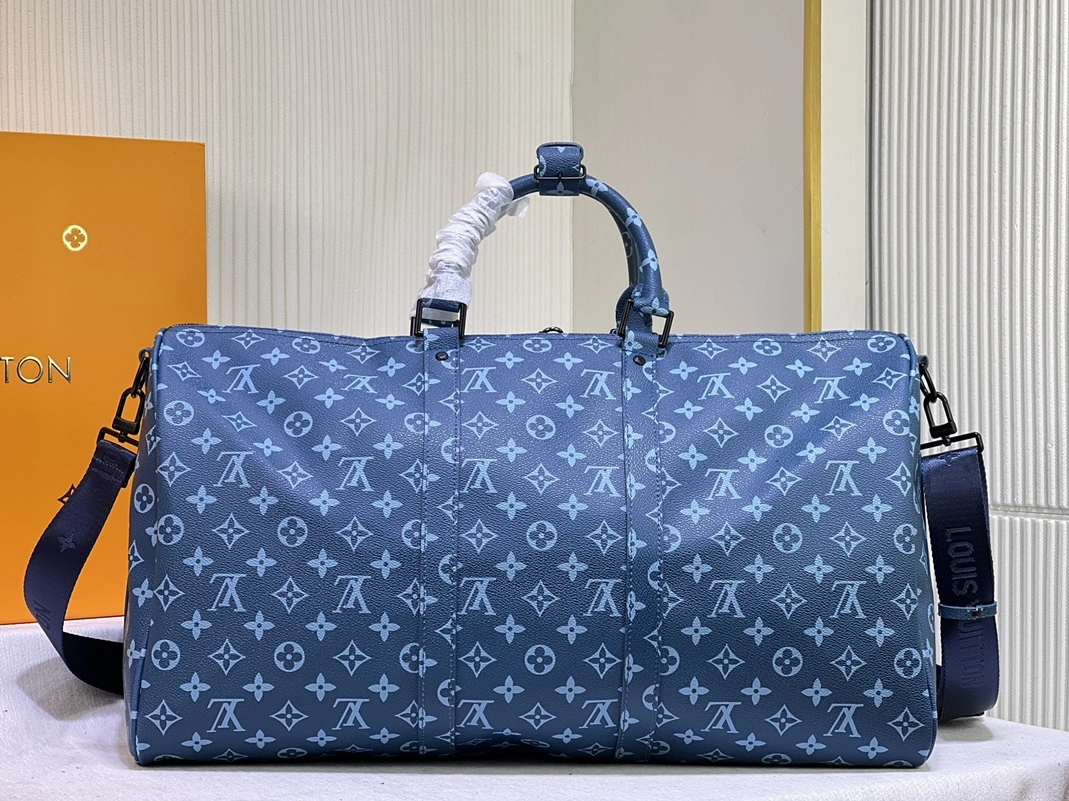 Fashionable 8534 Louis Vuitton Travel Bags