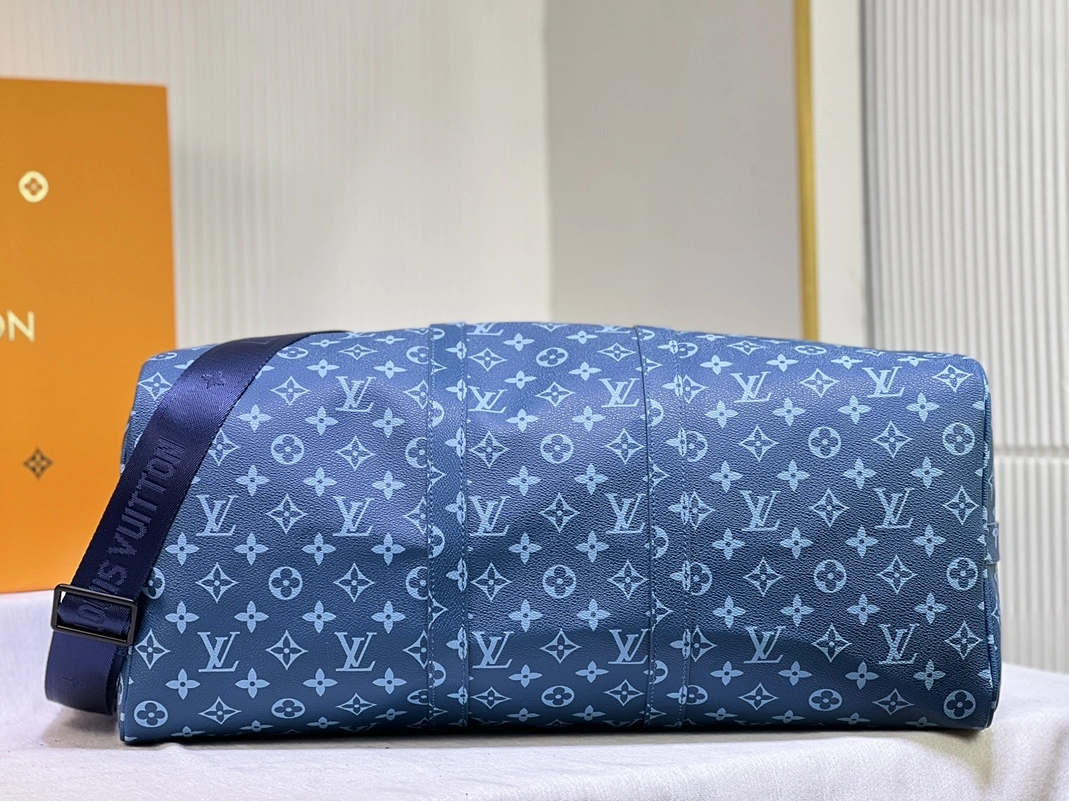 Fashionable 8534 Louis Vuitton Travel Bags