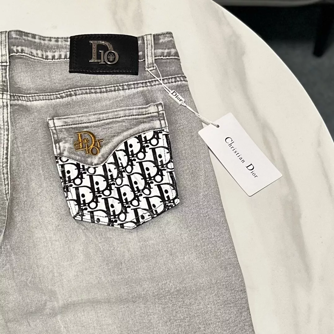 Fashionable 8548 Christian Dior Jeans For Men