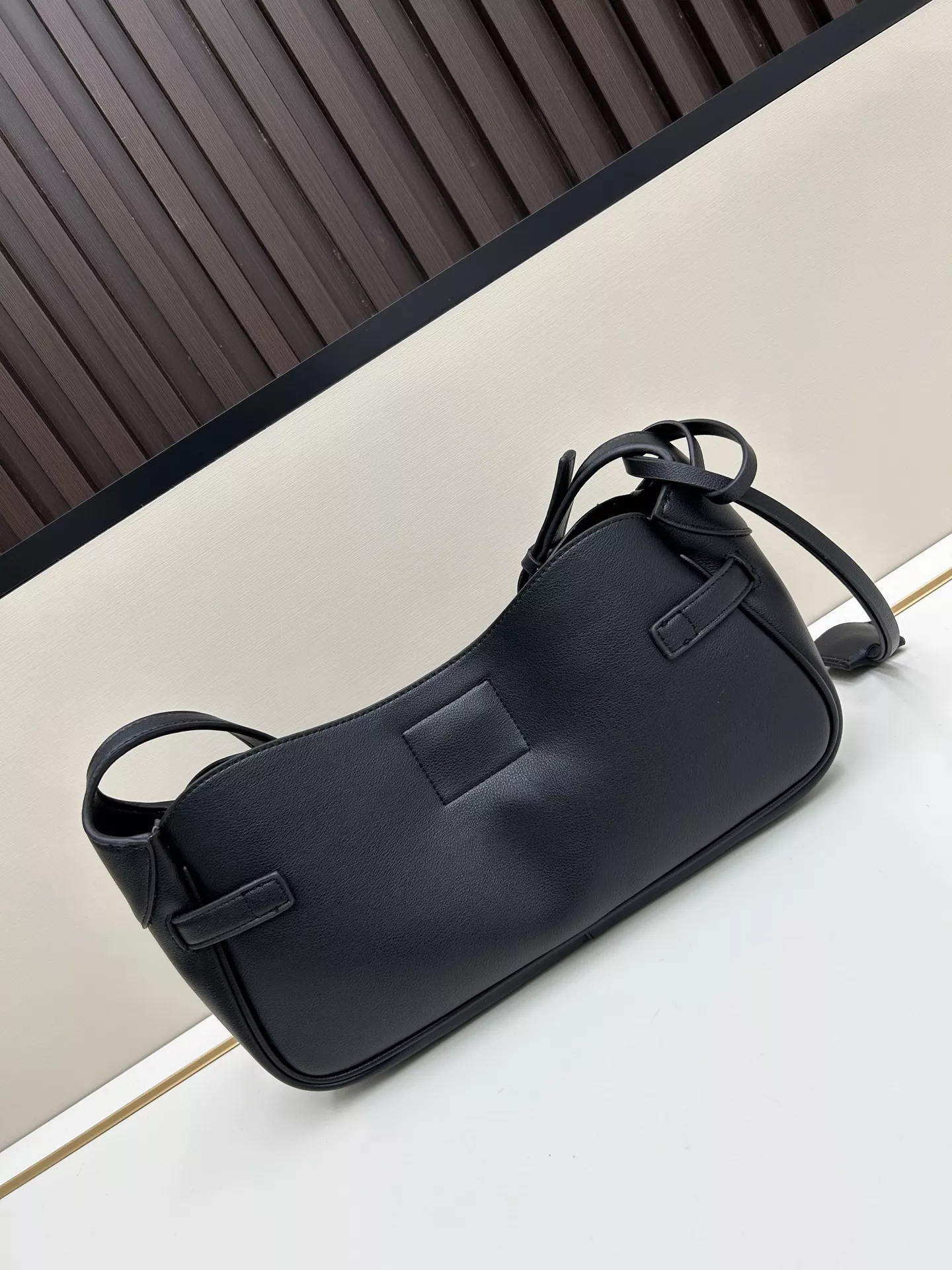 Fashionable 8556 Balenciaga AAA Quality Shoulder Bags For Women