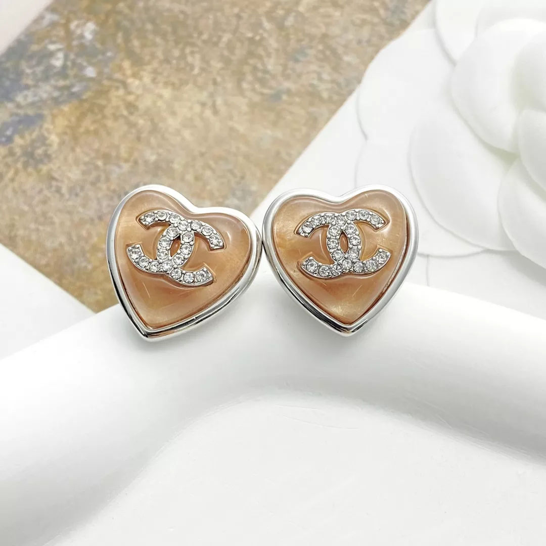Fashionable 8819 Chanel Earrings For Women