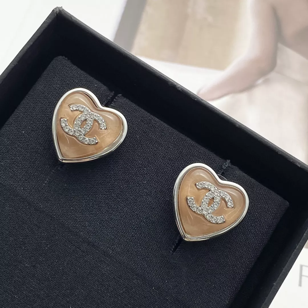 Fashionable 8819 Chanel Earrings For Women