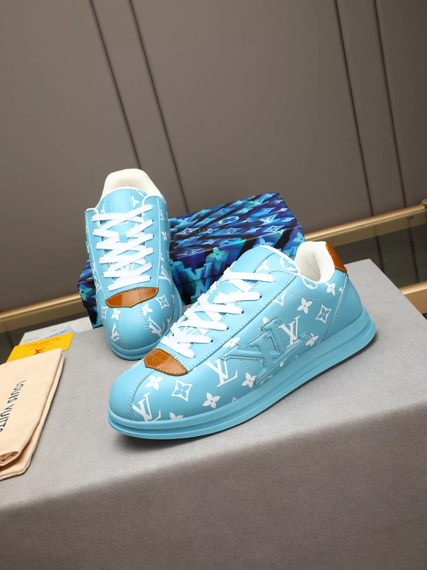 Fashionable 8975 Louis Vuitton Casual Shoes For Men