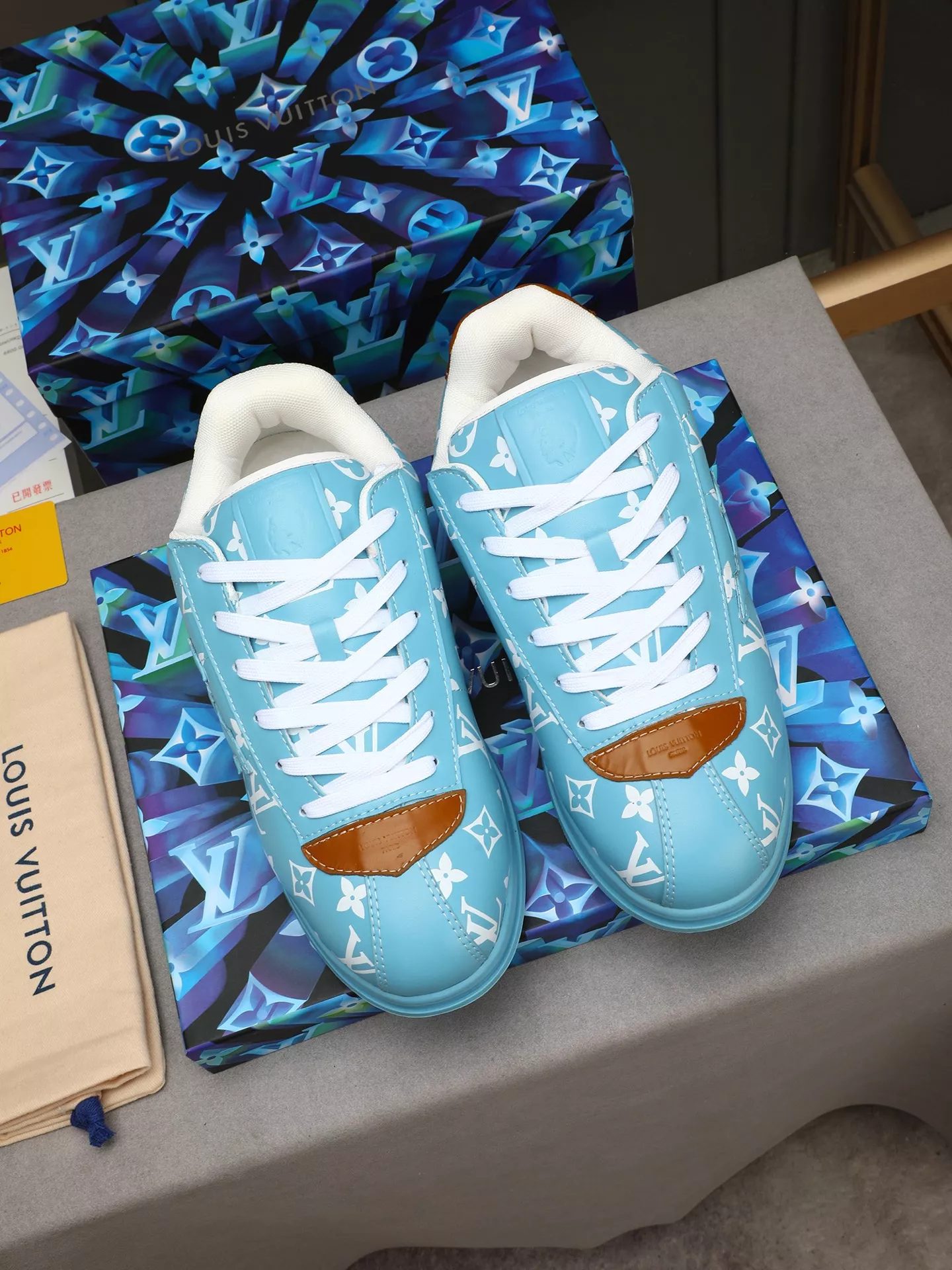 Fashionable 8975 Louis Vuitton Casual Shoes For Men