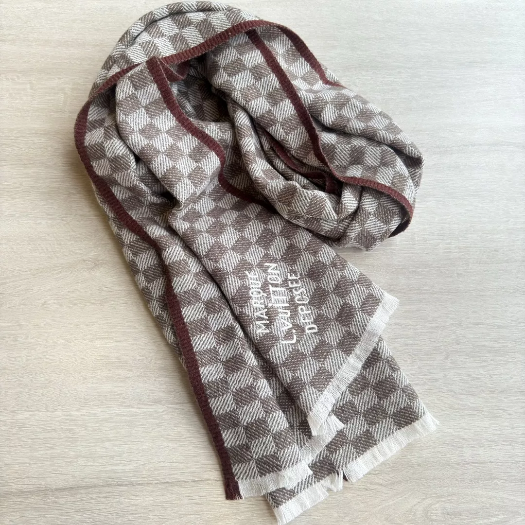 Fashionable 9045 Louis Vuitton Scarf For Unisex