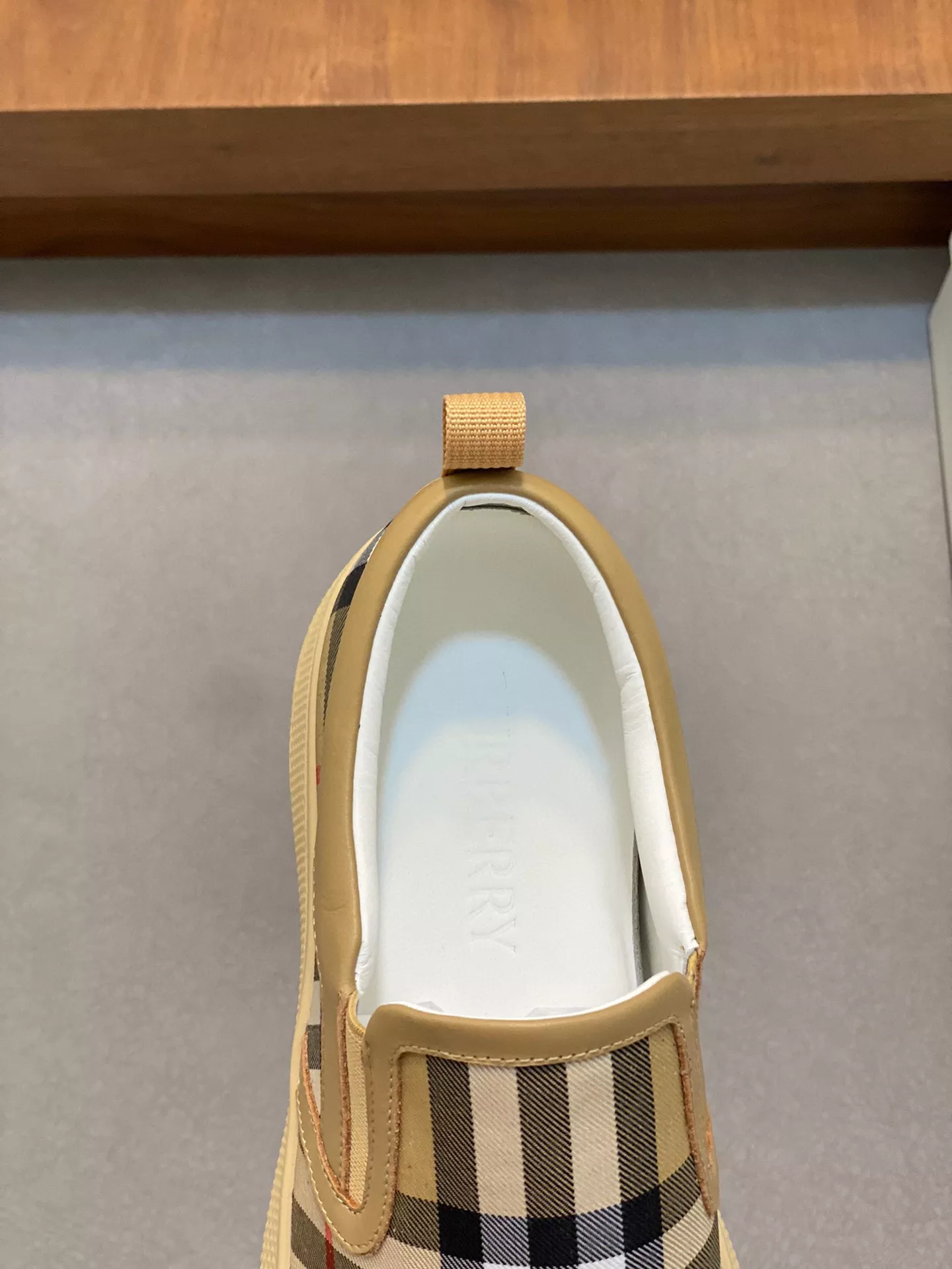 Fashionable 9108 Burberry Casual Shoes For Men