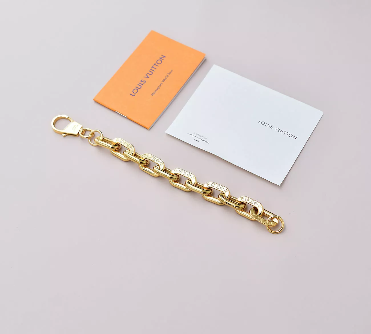 Fashionable 9553 Louis Vuitton LV Bracelets