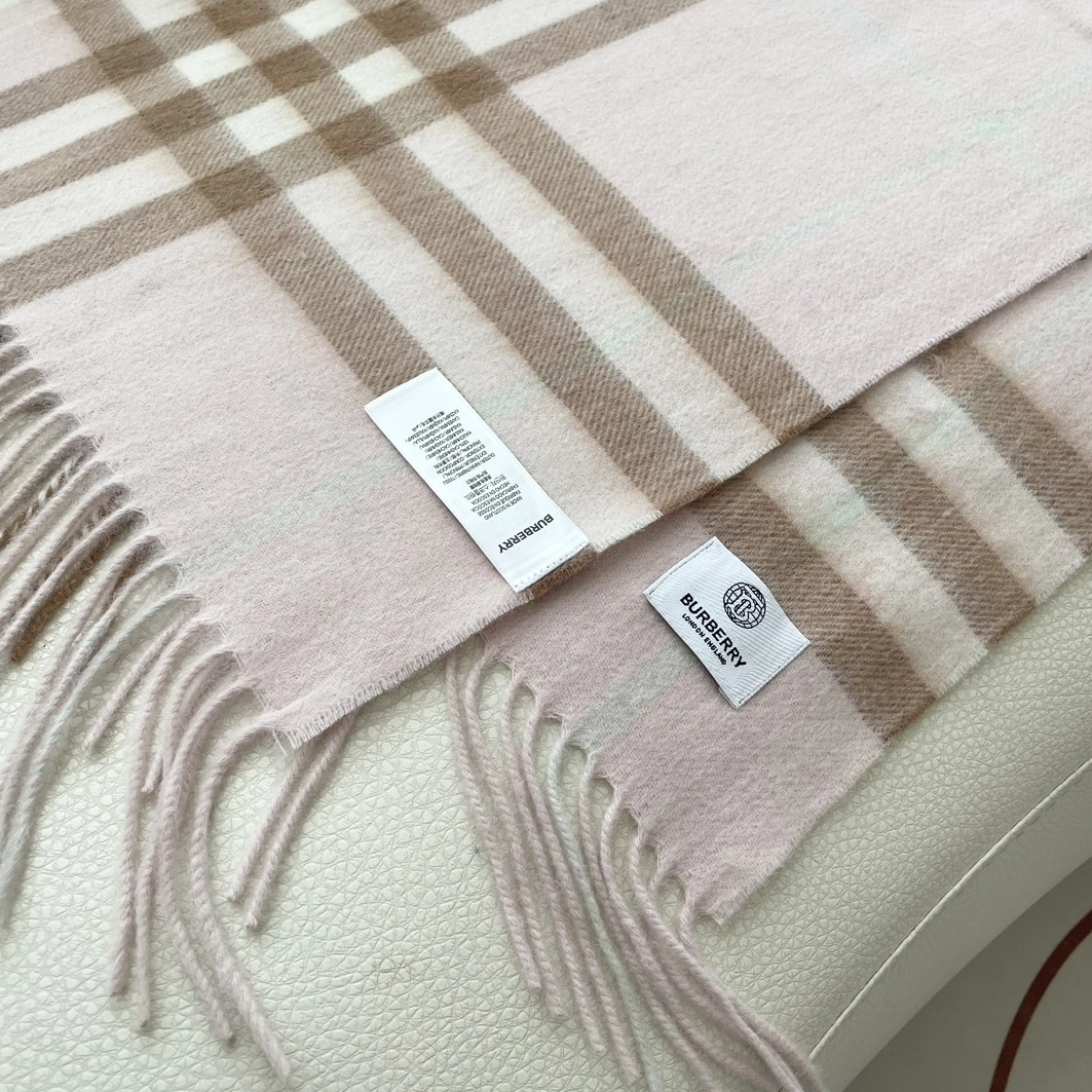 Fashionable 9641 Burberry Scarf