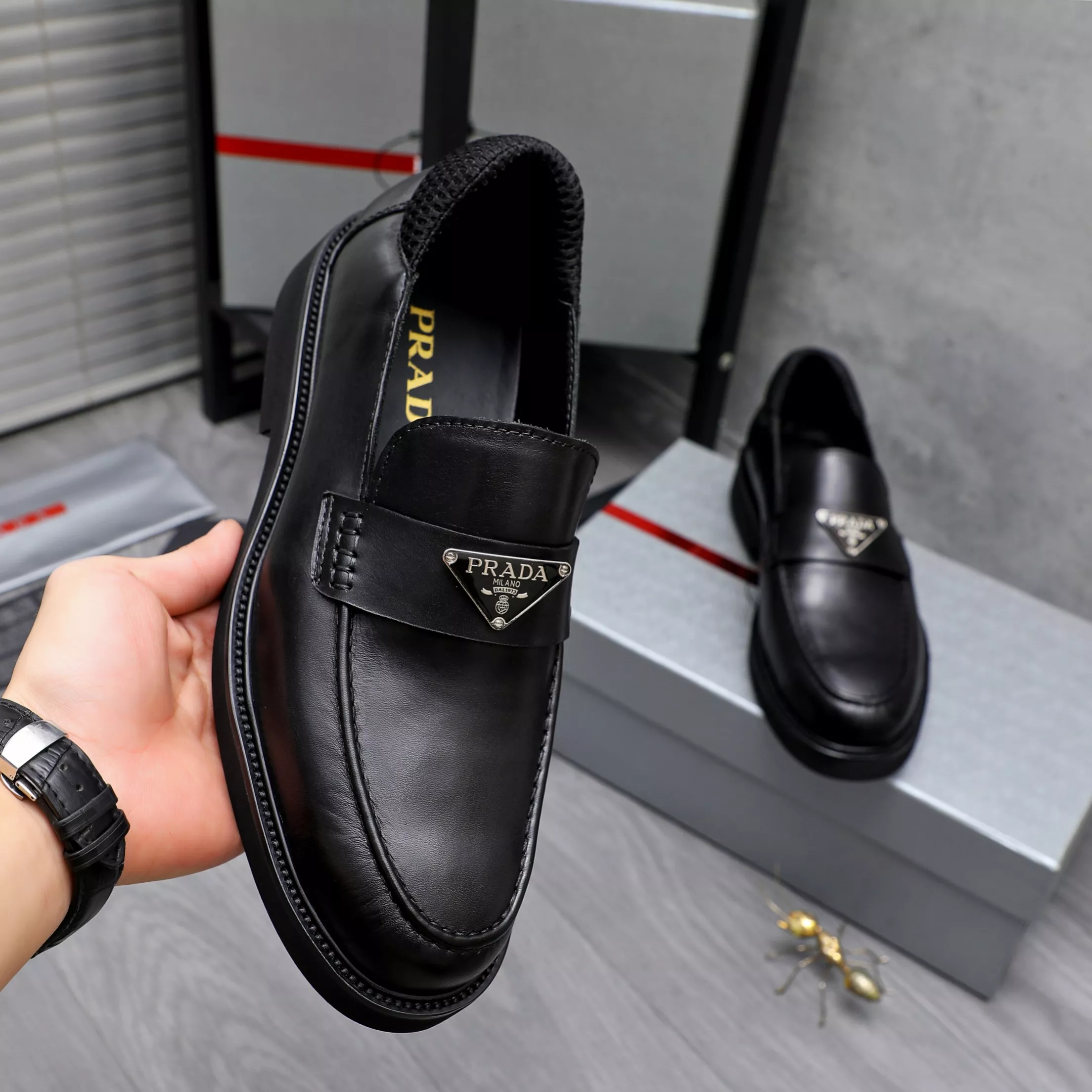 Fashionable 9775 Prada Leather Shoes For Men