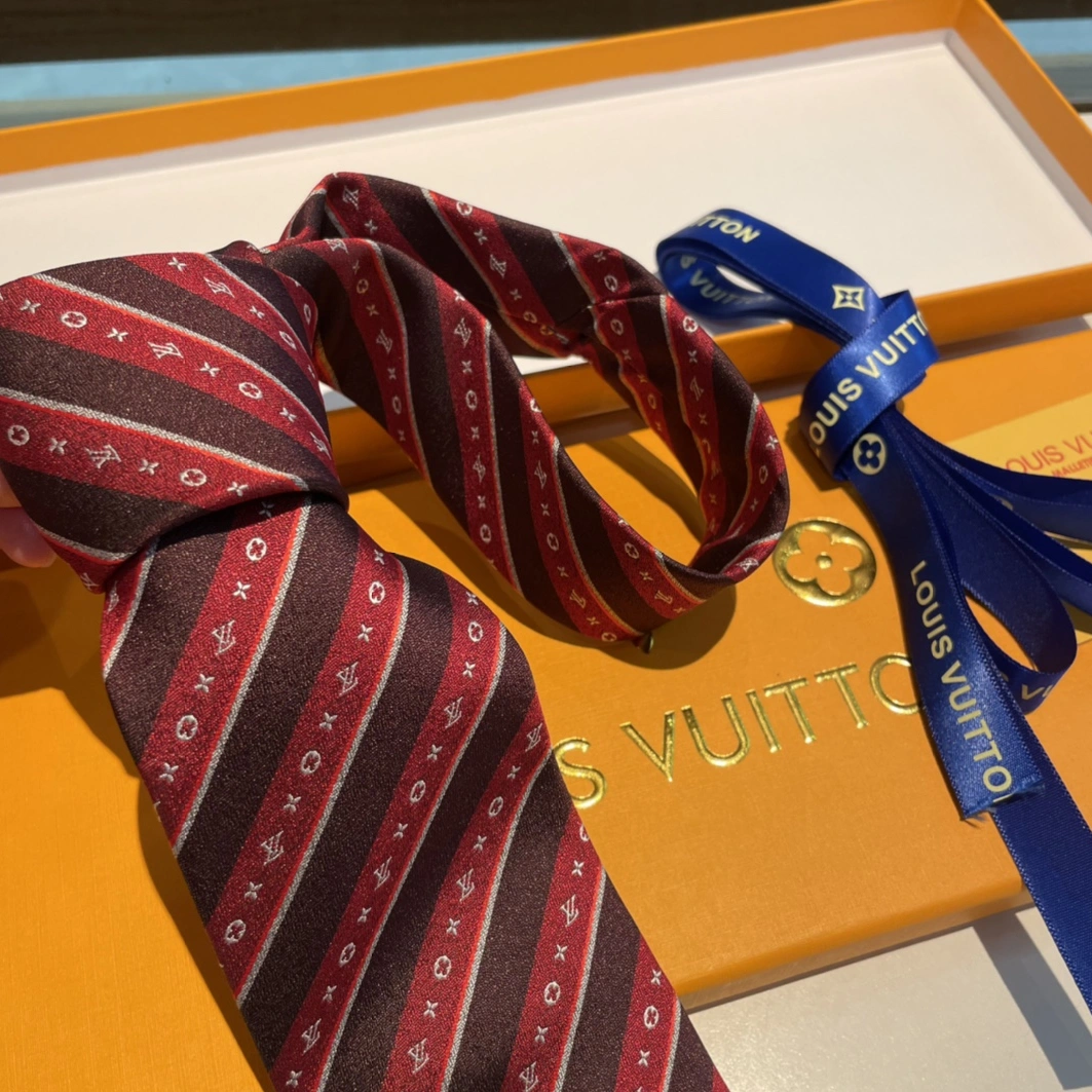 Fashionable 9916 Louis Vuitton LV Necktie For Men