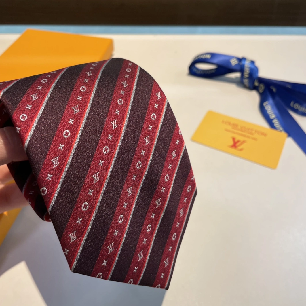 Fashionable 9916 Louis Vuitton LV Necktie For Men