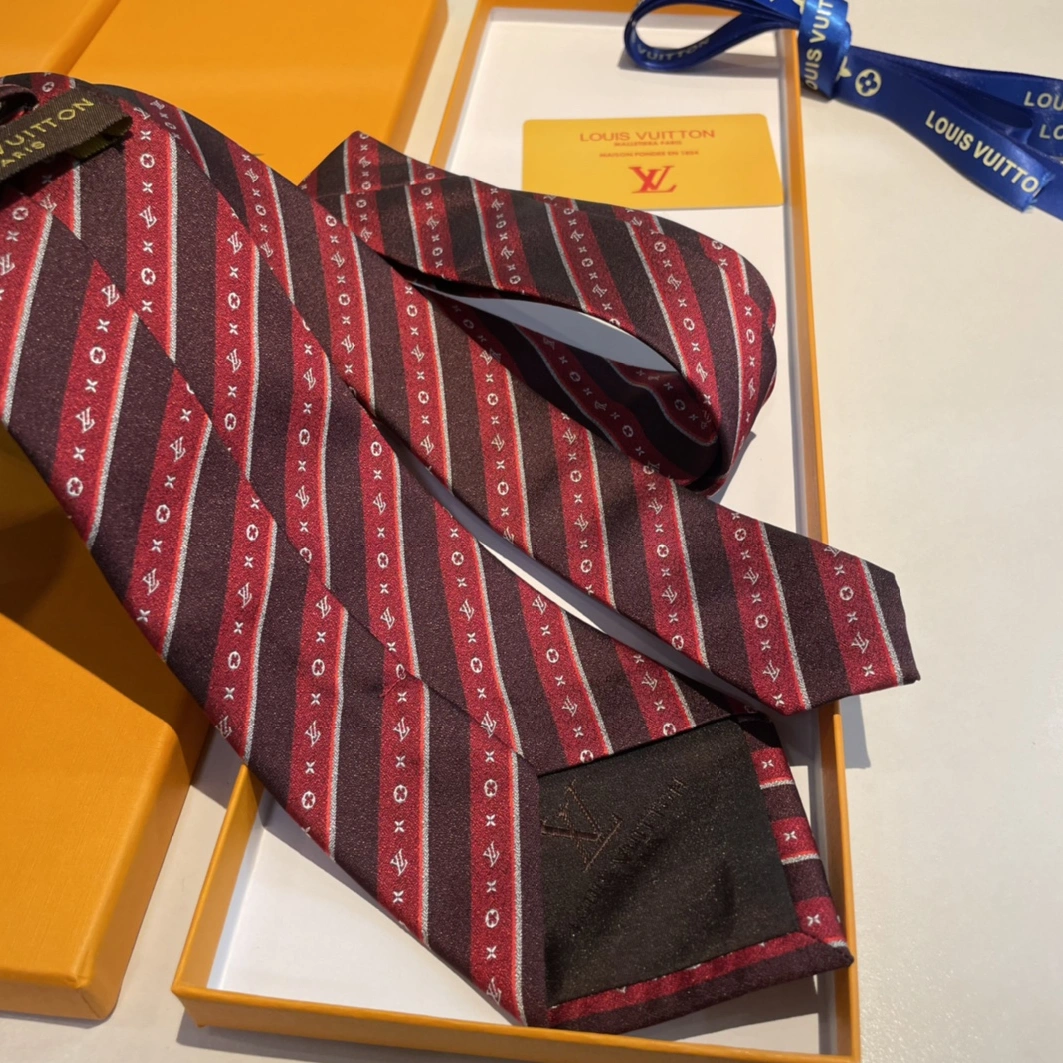 Fashionable 9916 Louis Vuitton LV Necktie For Men
