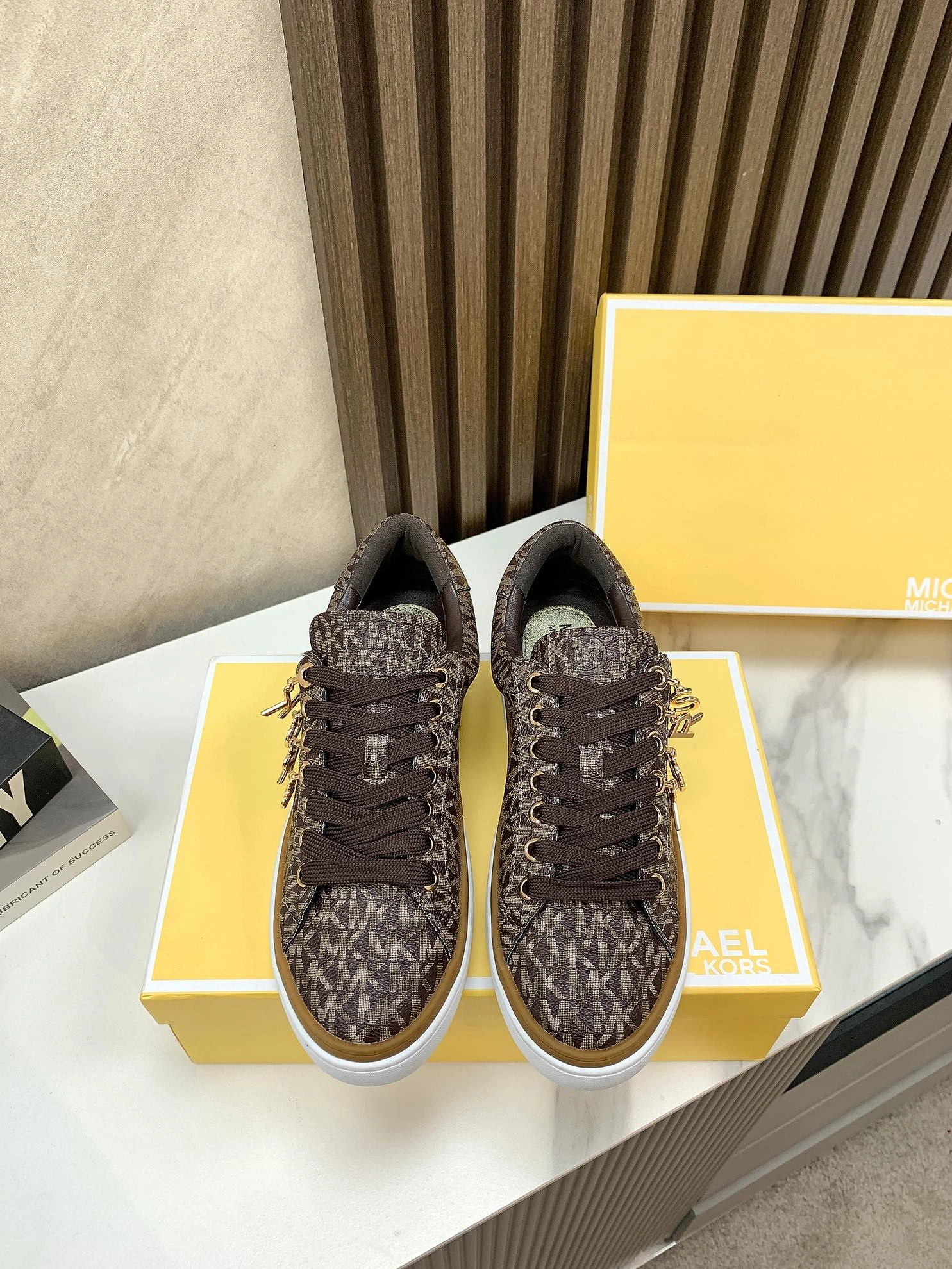 Fashionable 9951 Michael Kors Casual Shoes For Women