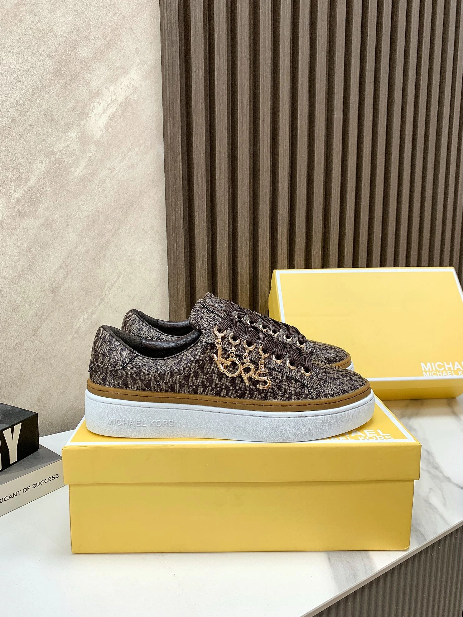 Fashionable 9951 Michael Kors Casual Shoes For Women