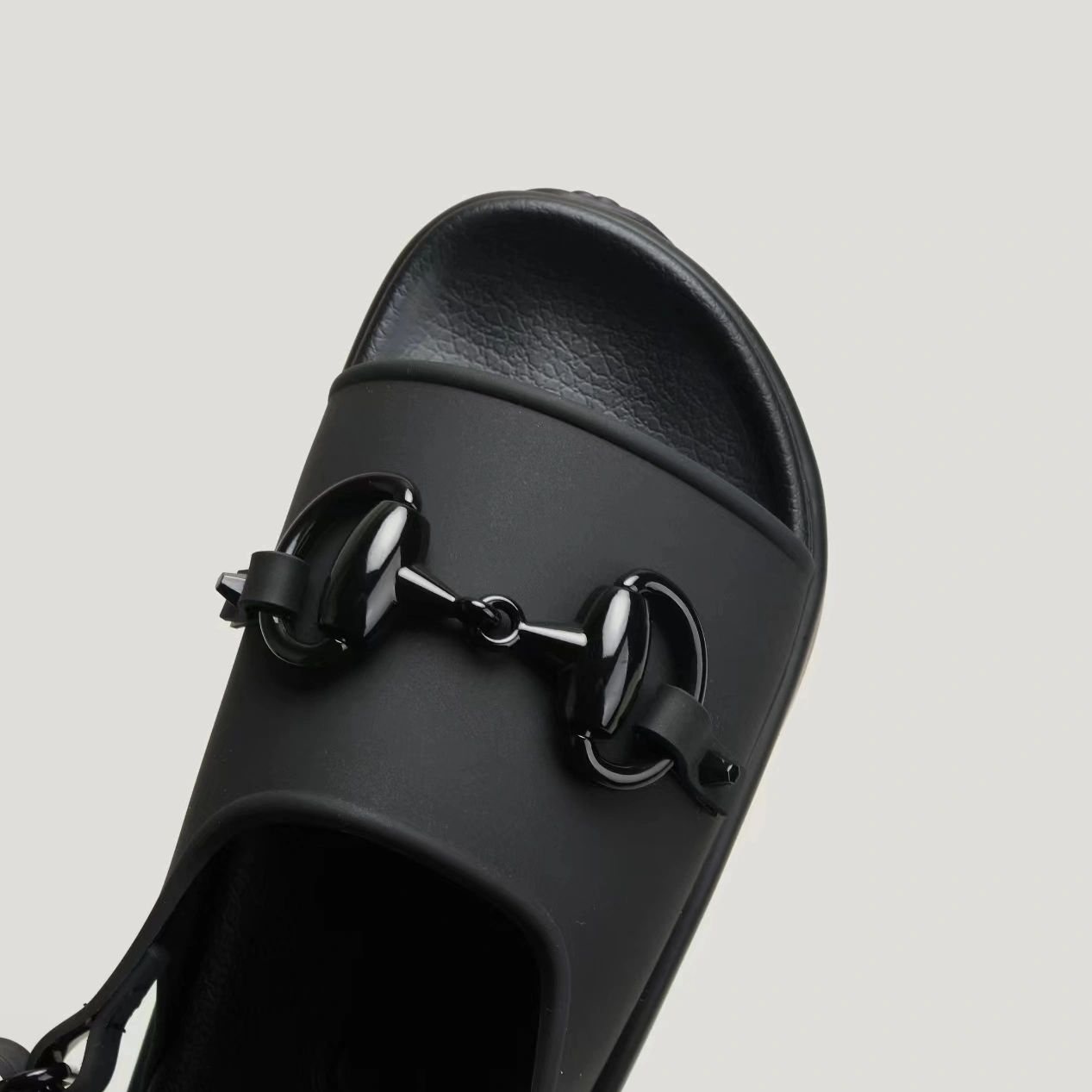 Fashionable 9955 Gucci Sandal For Women