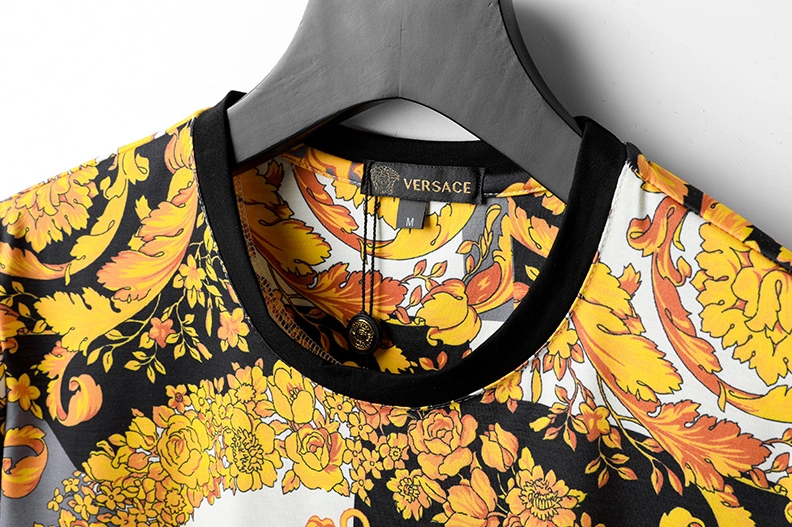 Fashionable 9960 Versace T-Shirts Short Sleeved For Men