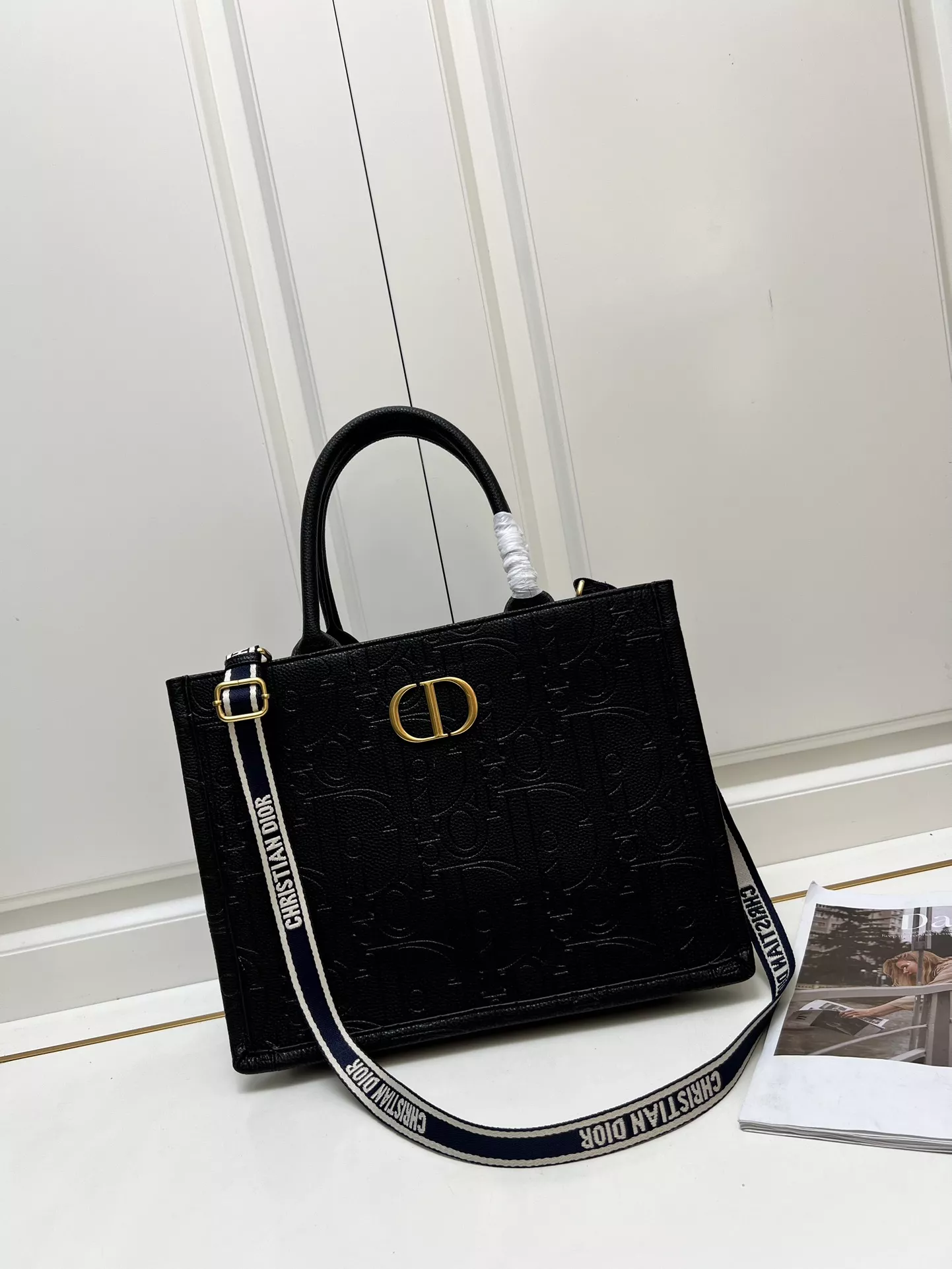 Fashionable 9973 Christian Dior AAA Quality Tote-Handbags For Women