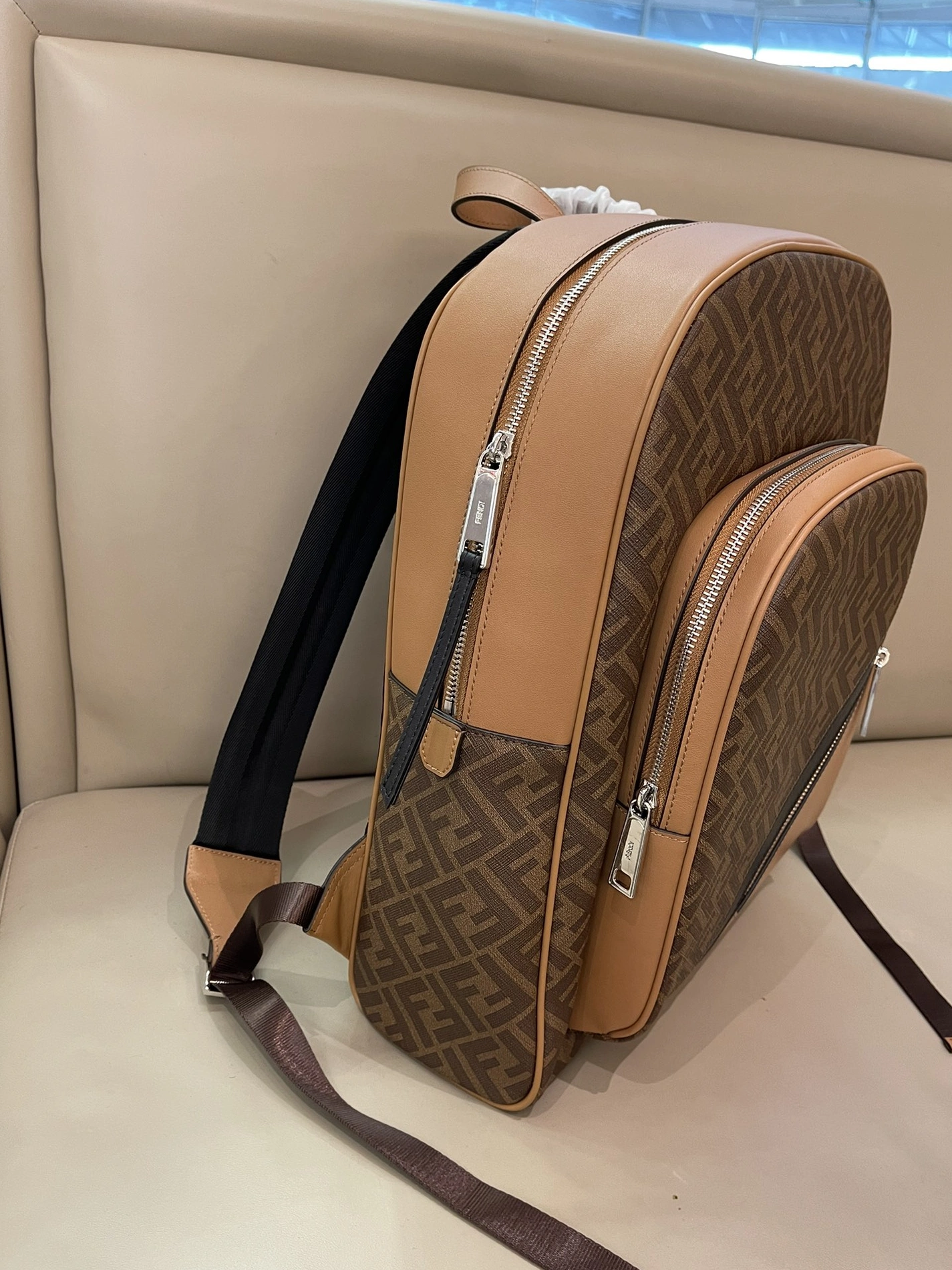 Fendi AAA Man Backpacks Classic 1446