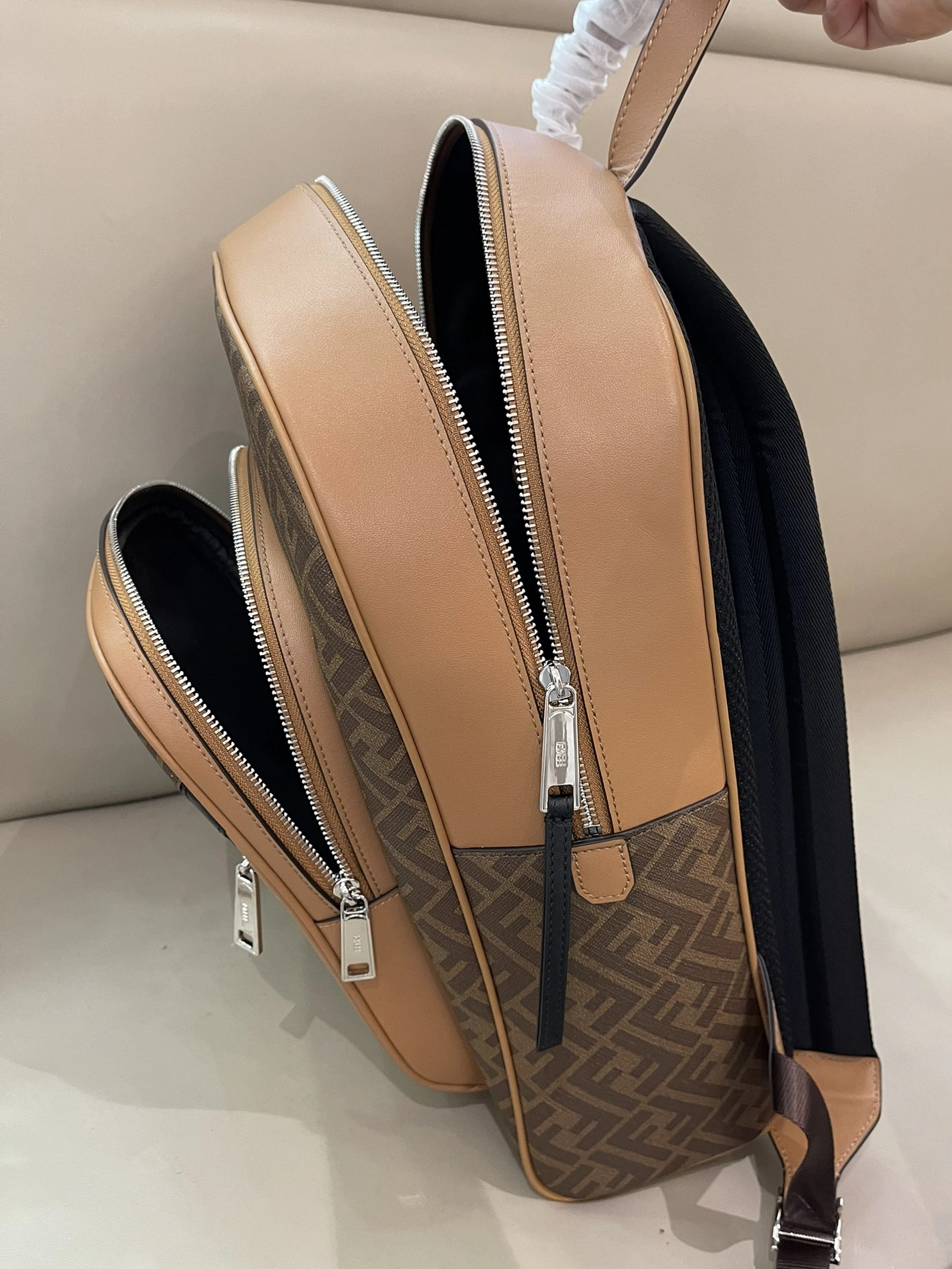 Fendi AAA Man Backpacks Classic 1446